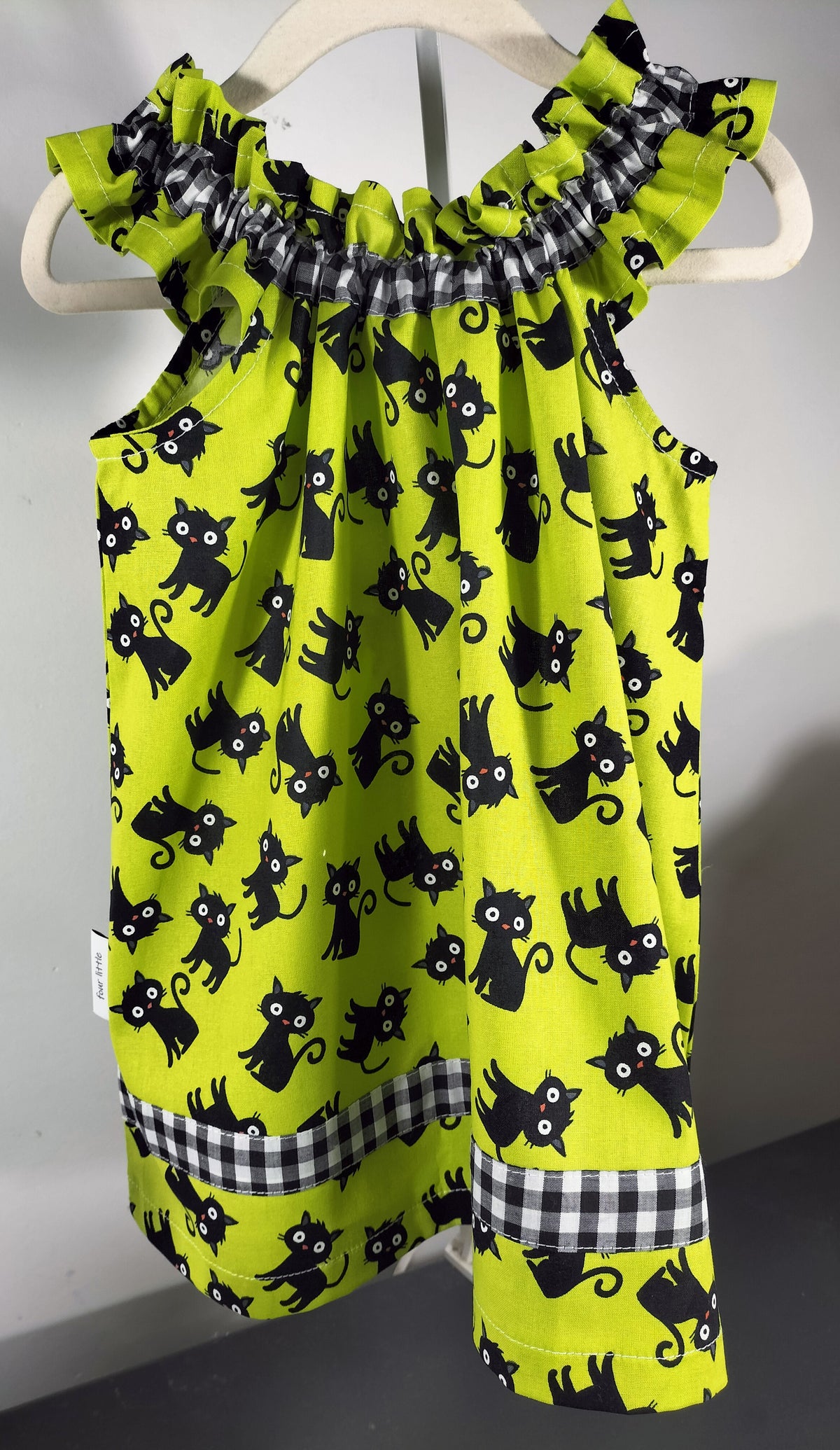 Someone say cats lime dress