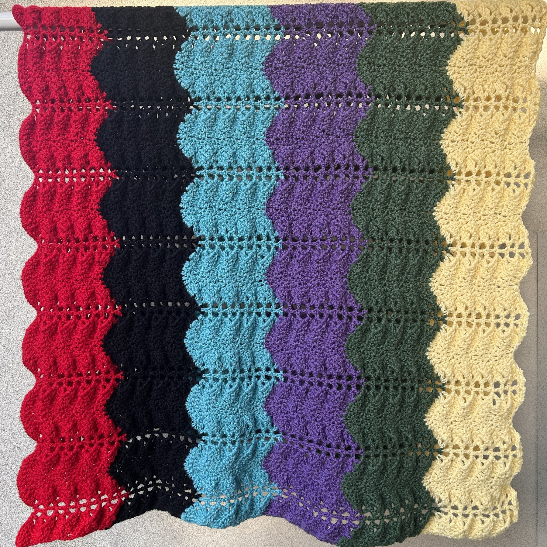 Gouldian Finch Wrap / Throw Blanket