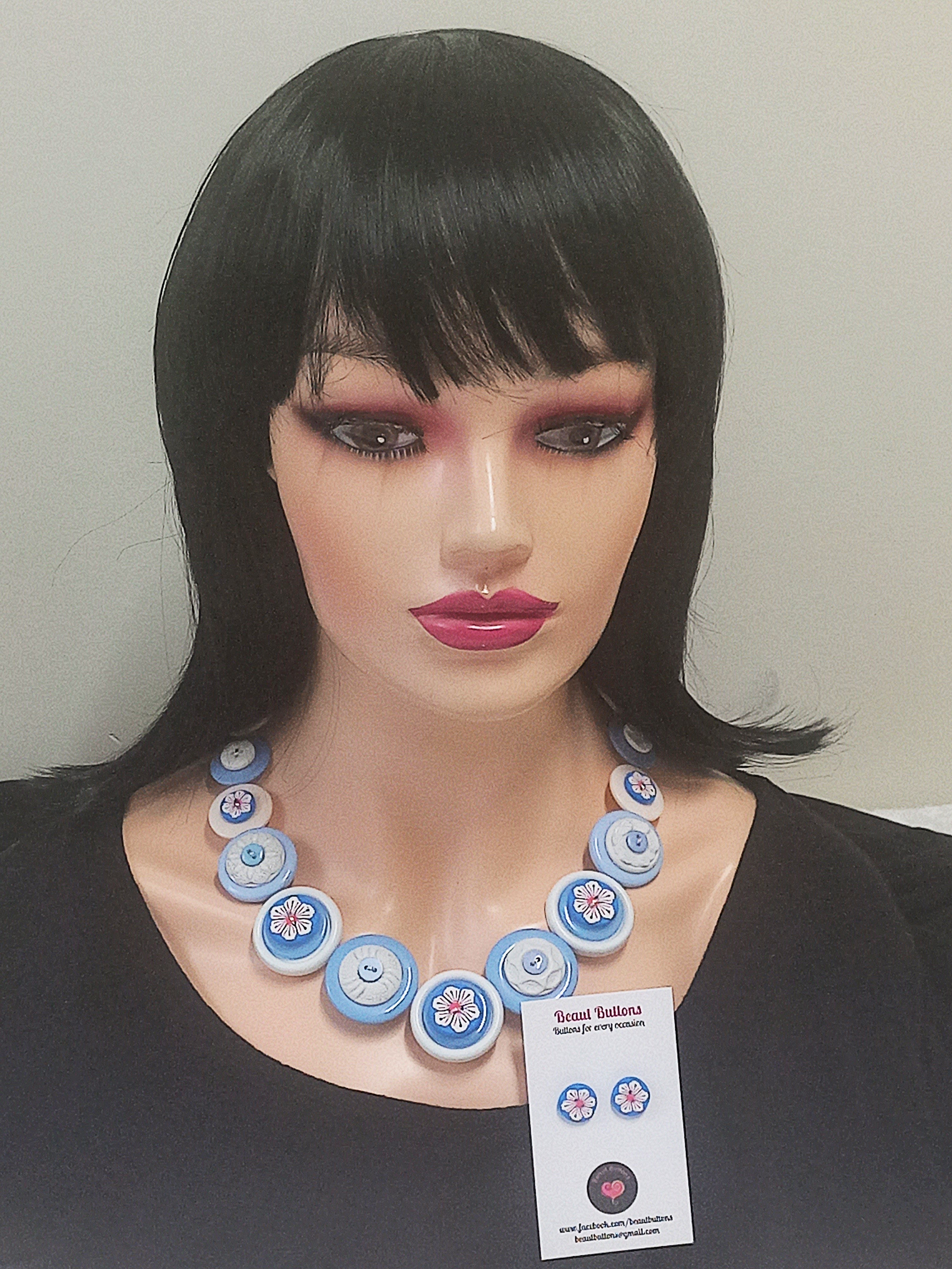 Blue button necklace and earrings - Winter Blooms