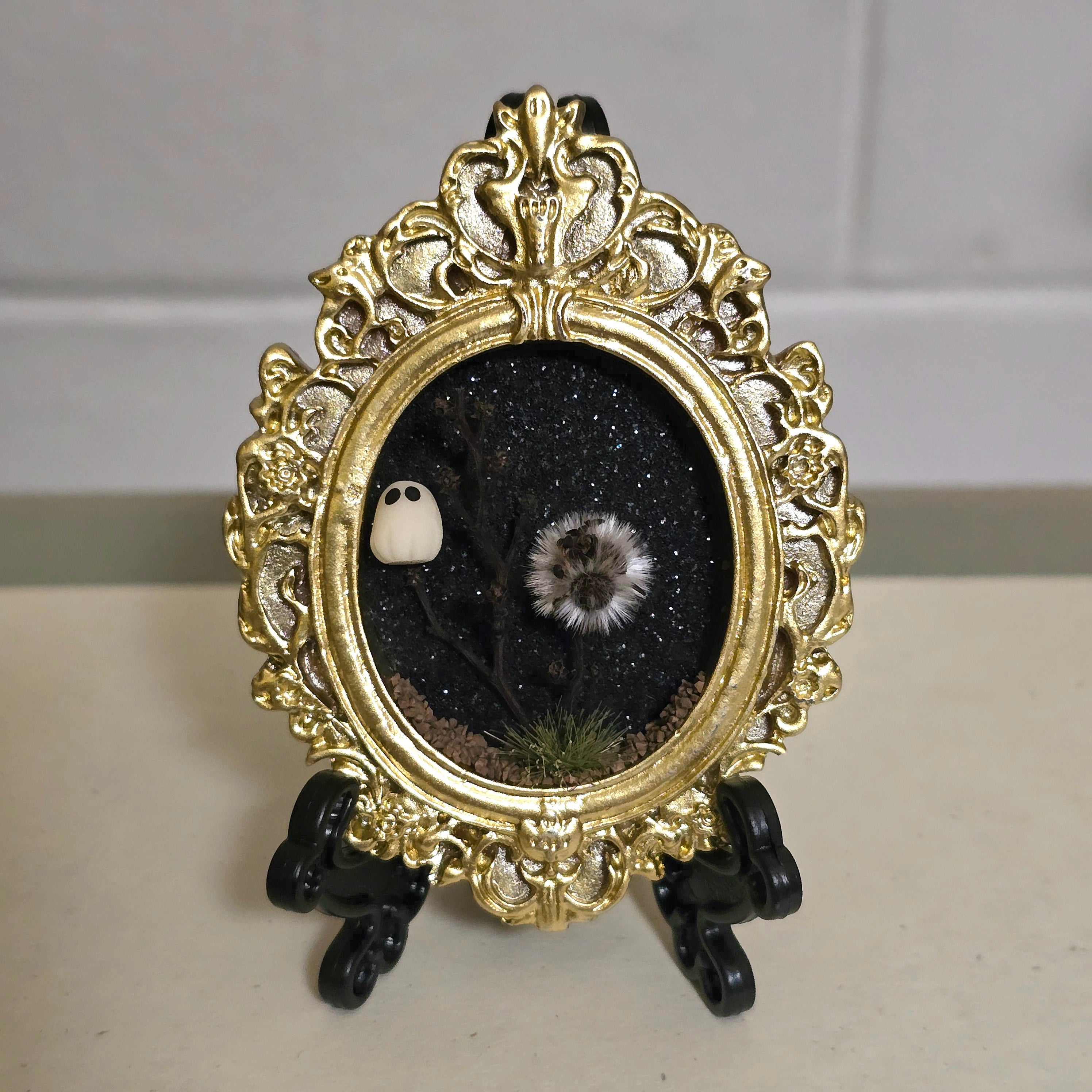 Glow-in-Dark Ghost Magnet | Mini Halloween Frame