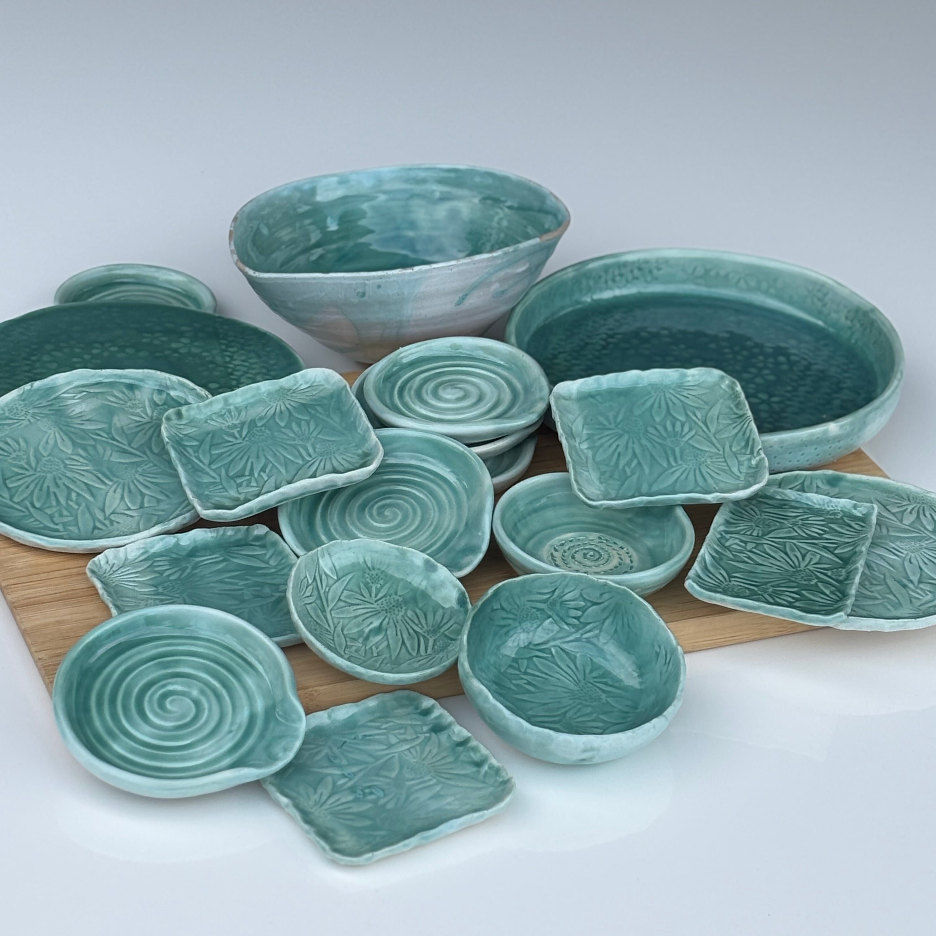 Handmade Ceramic Trinket | Jewellery | Small Food Plates | Spoon Rest | Saucer| Side Plate | Coneflower Floral Stoneware Dishes