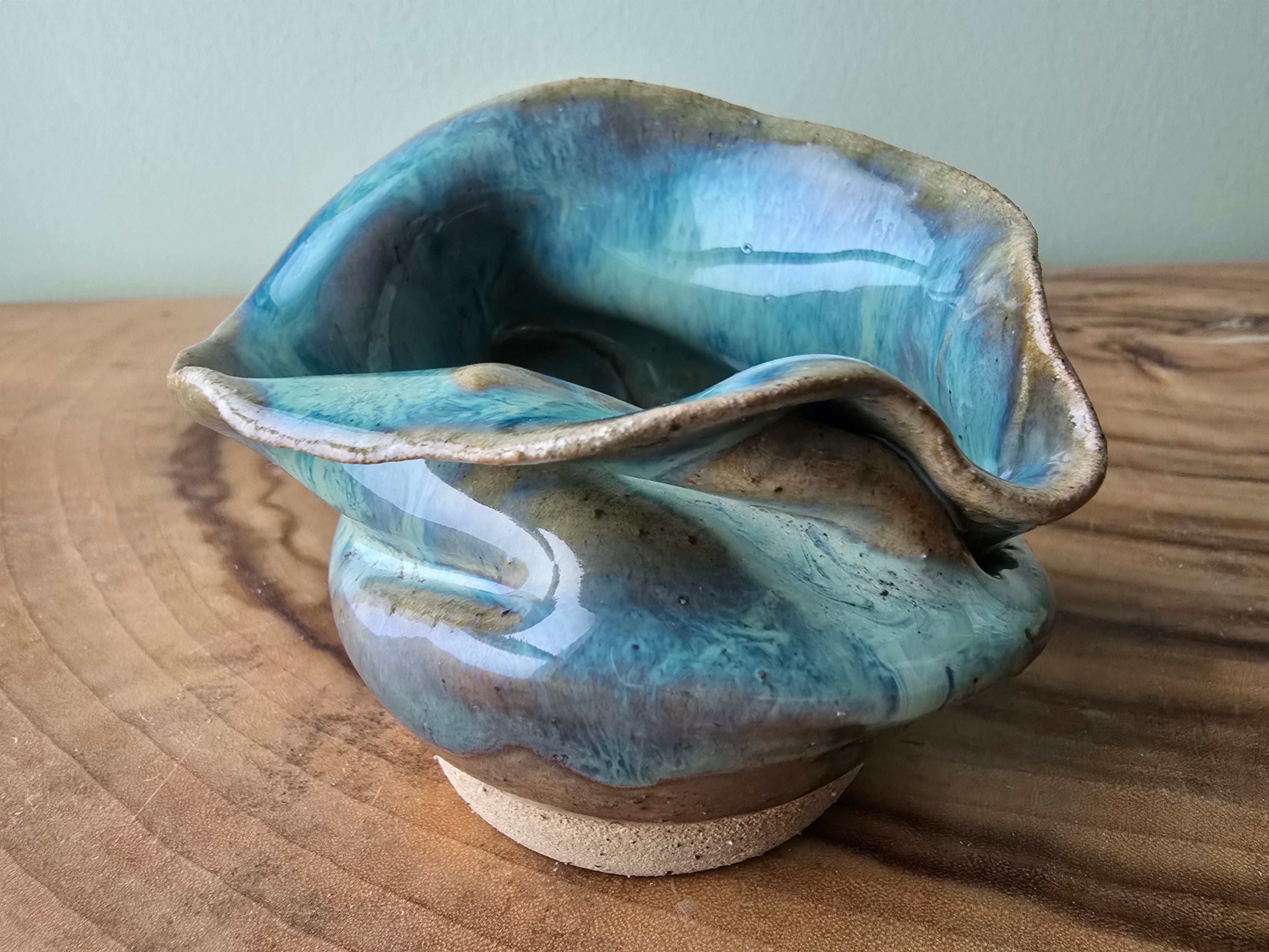Folded small pot