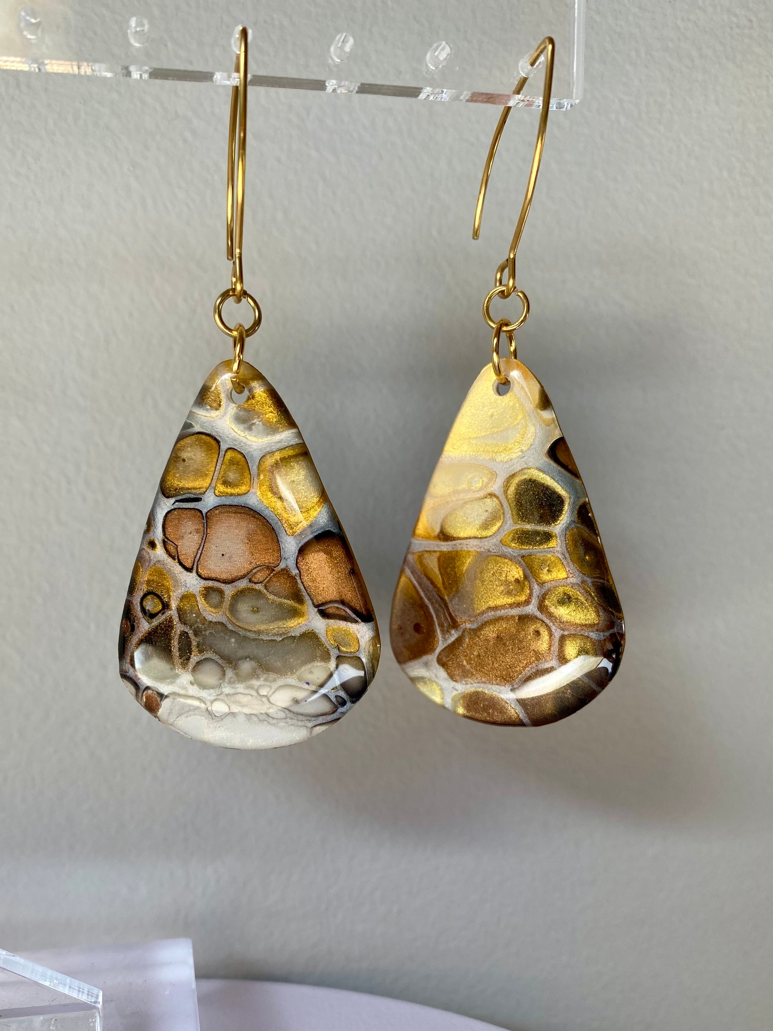 The Honeycomb Luxe Collection Teardrop