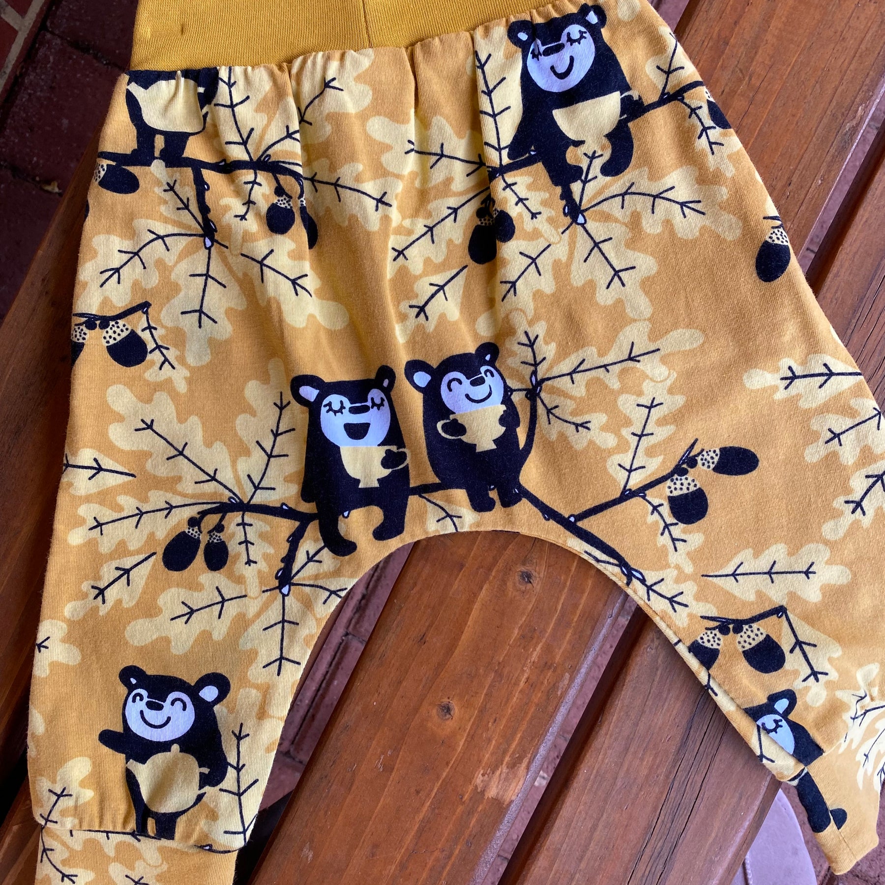 Mustard Woodland Print Grunge Pants Size 0