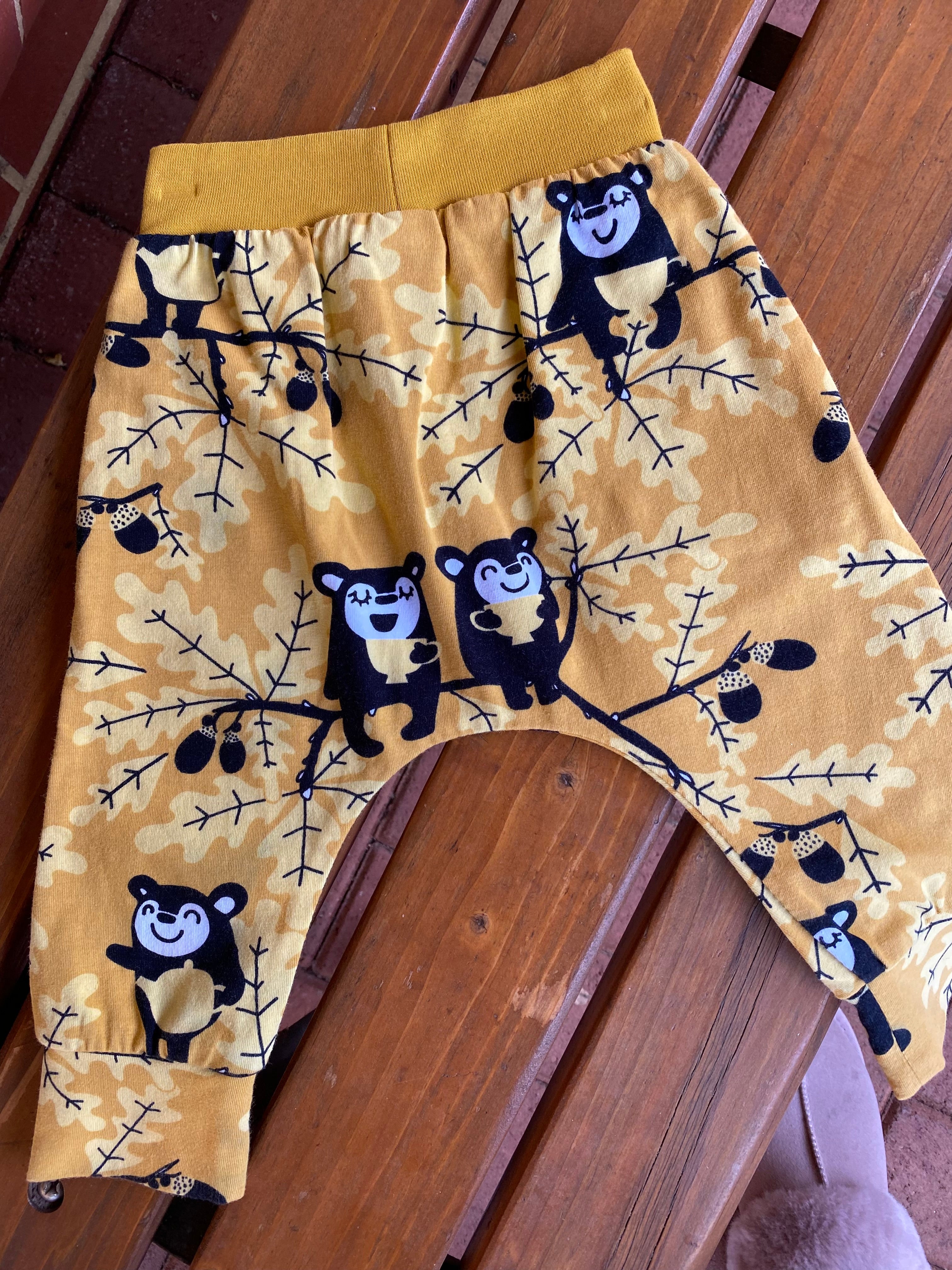 Mustard Woodland Print Grunge Pants Size 0