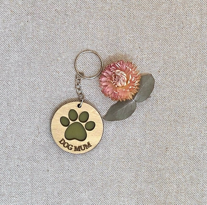 DOG MUM - Handcrafted Timber Keyrings