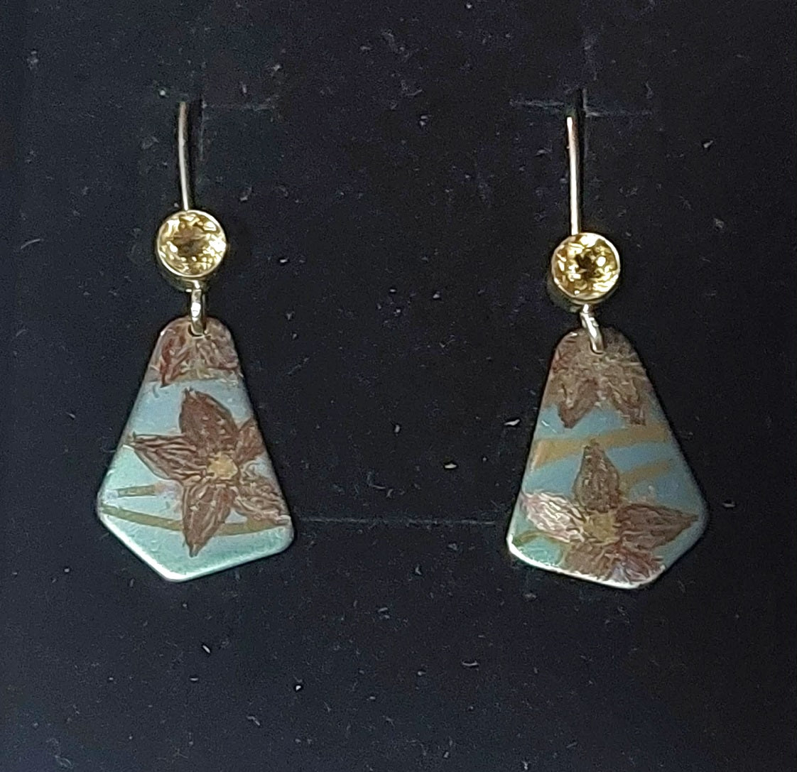 Titanium Dangles with Calytrix Design and Natural Citrines
