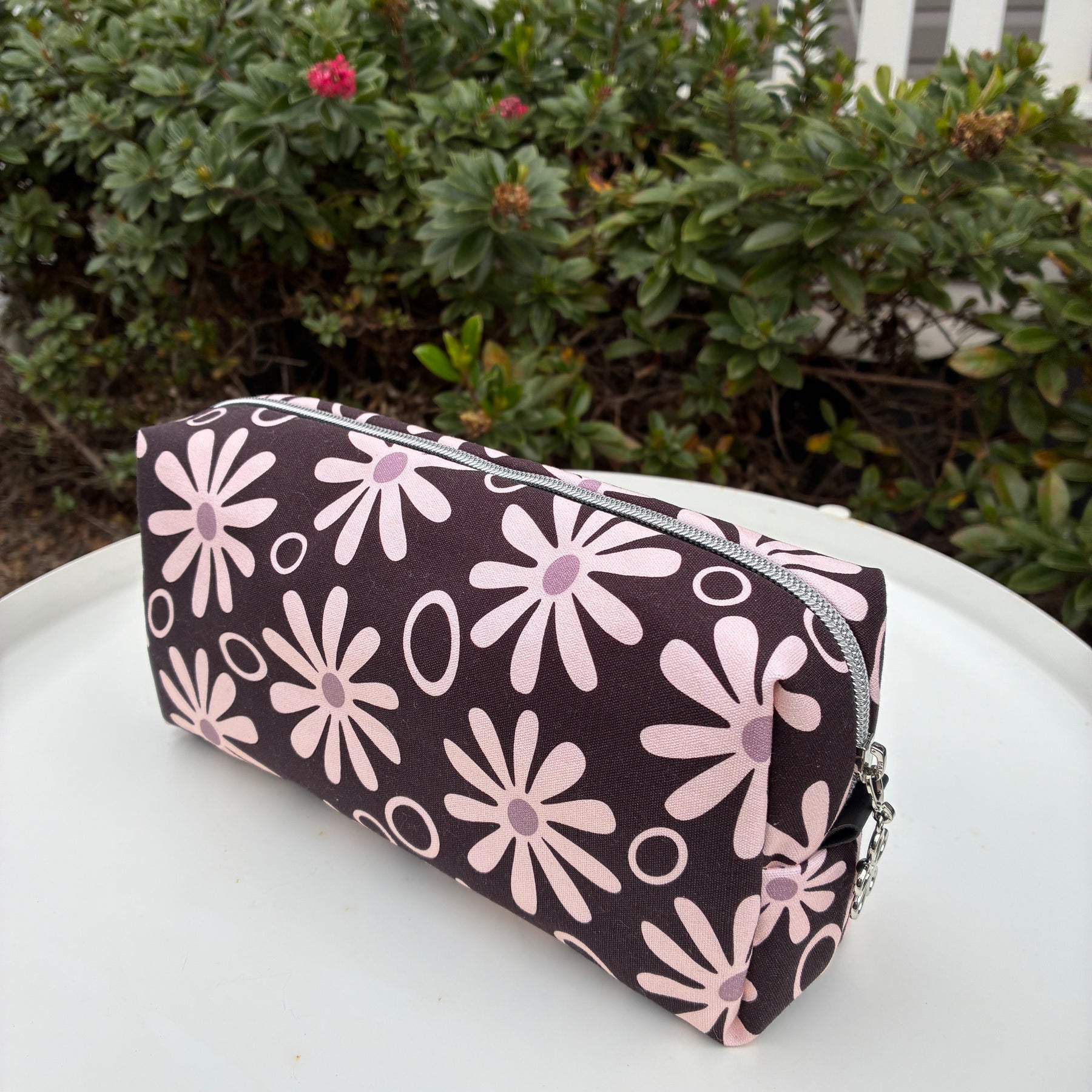 Bilby Pouch - Black Funky Daisies lined with Leaves (Anzela Simcock)