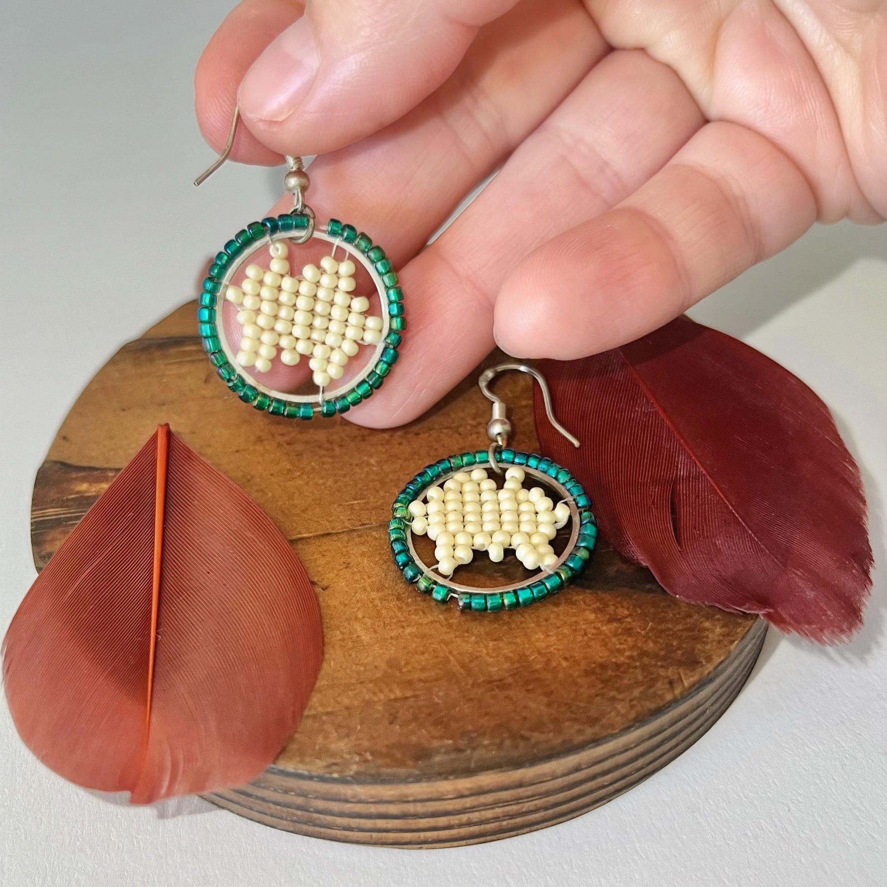 🌏 Australian Mainland | Dandle Beaded Earrings | white, cream, green, emerald