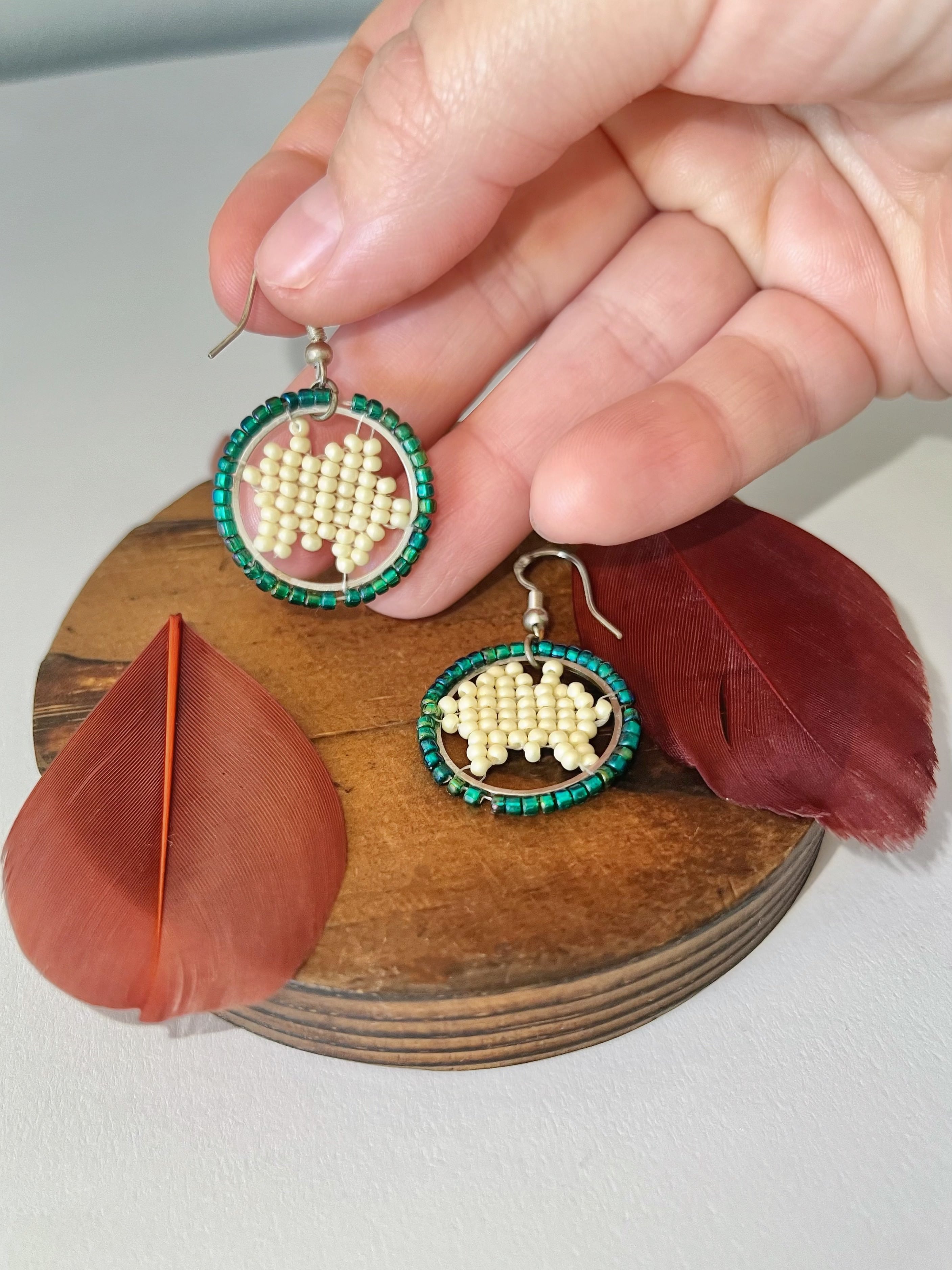 🌏 Australian Mainland | Dandle Beaded Earrings | white, cream, green, emerald