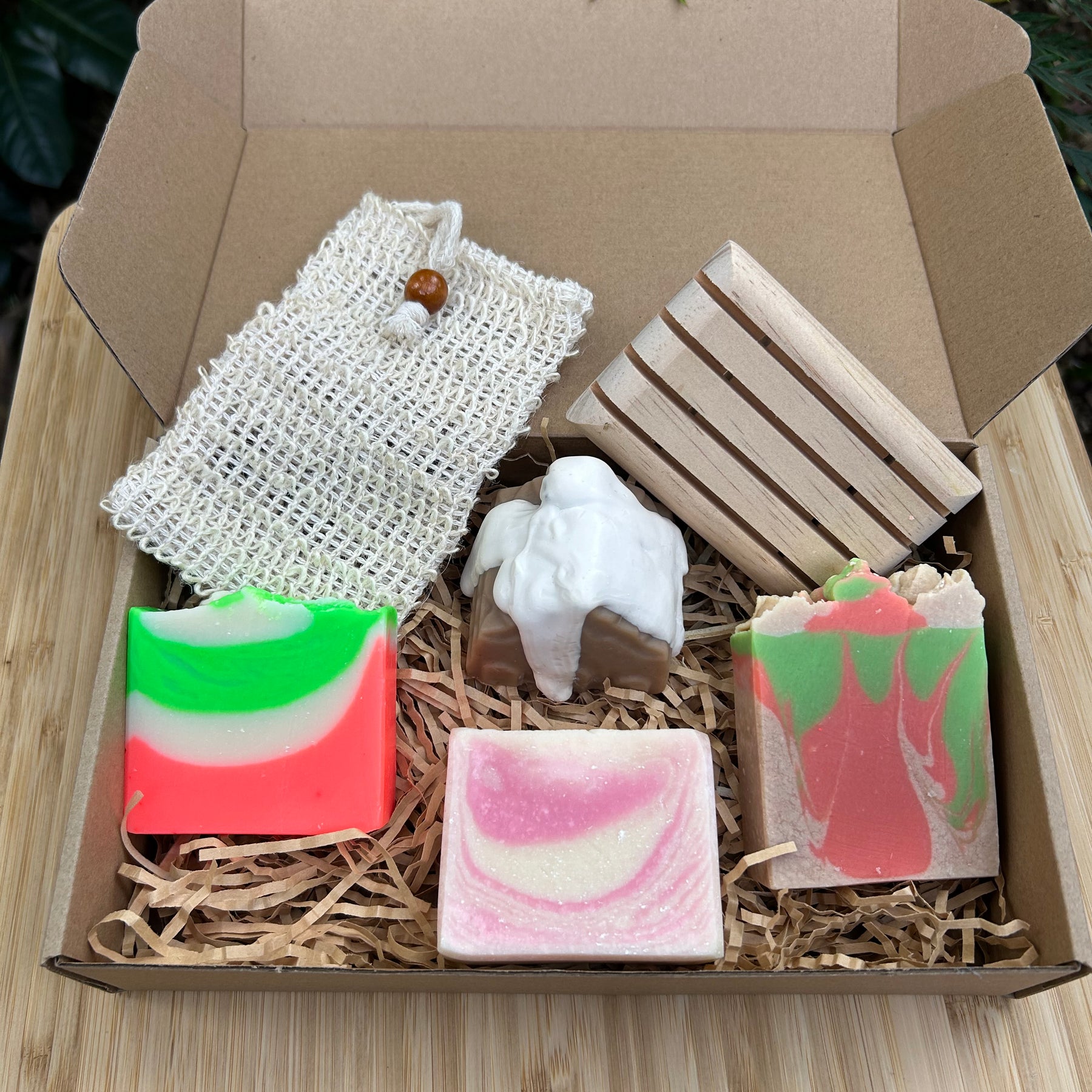 Handmade Festive Soap Set | Soap Holder | Natural Plant Soap Bag
