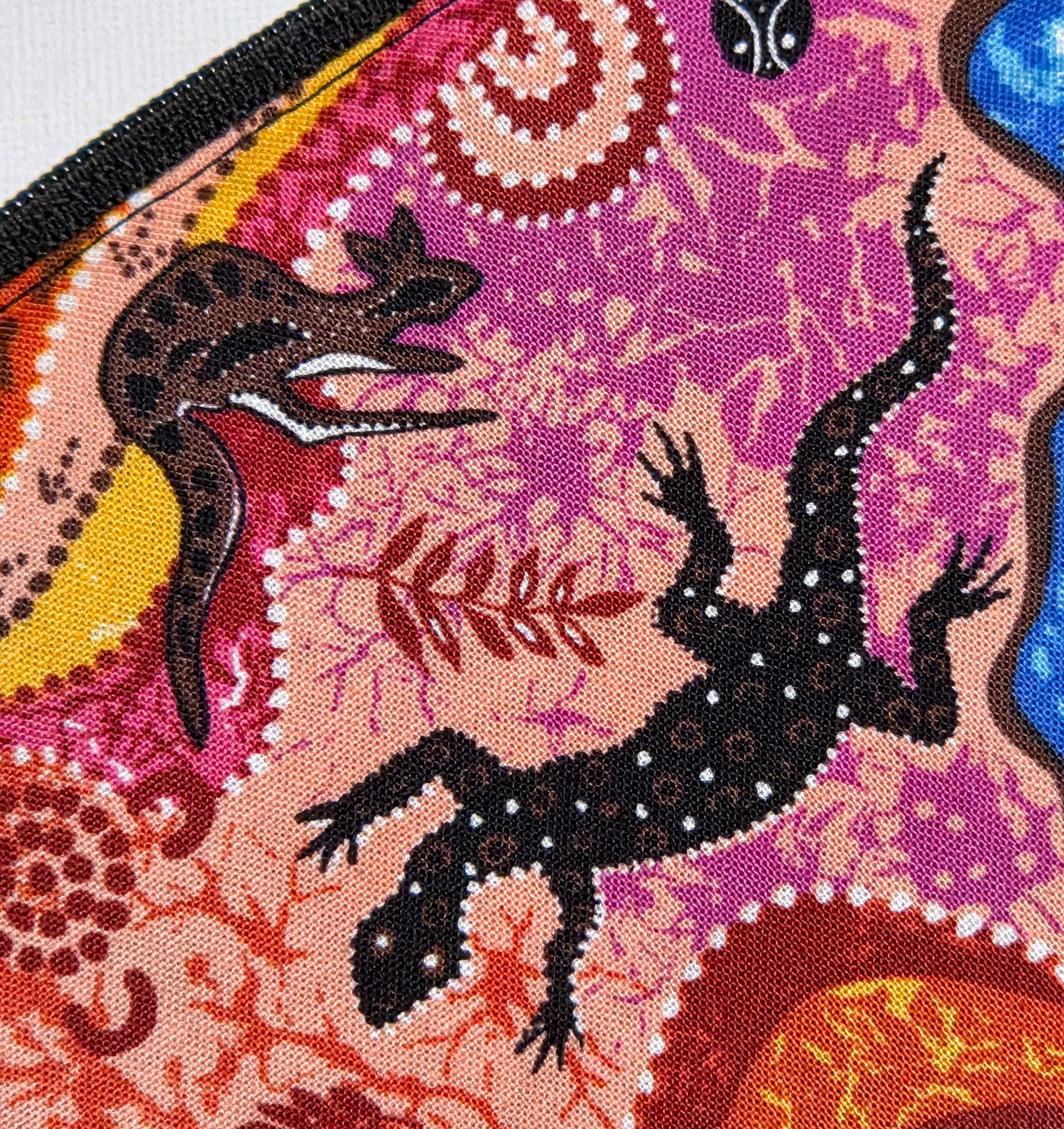 MEDIUM pouch in colourful indigenous design