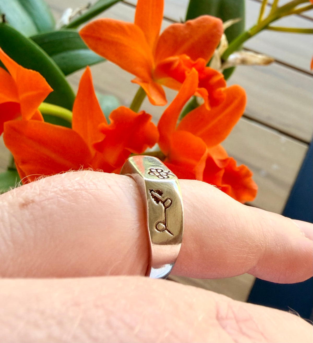 Bee The Flower Sterling Silver Signet Ring