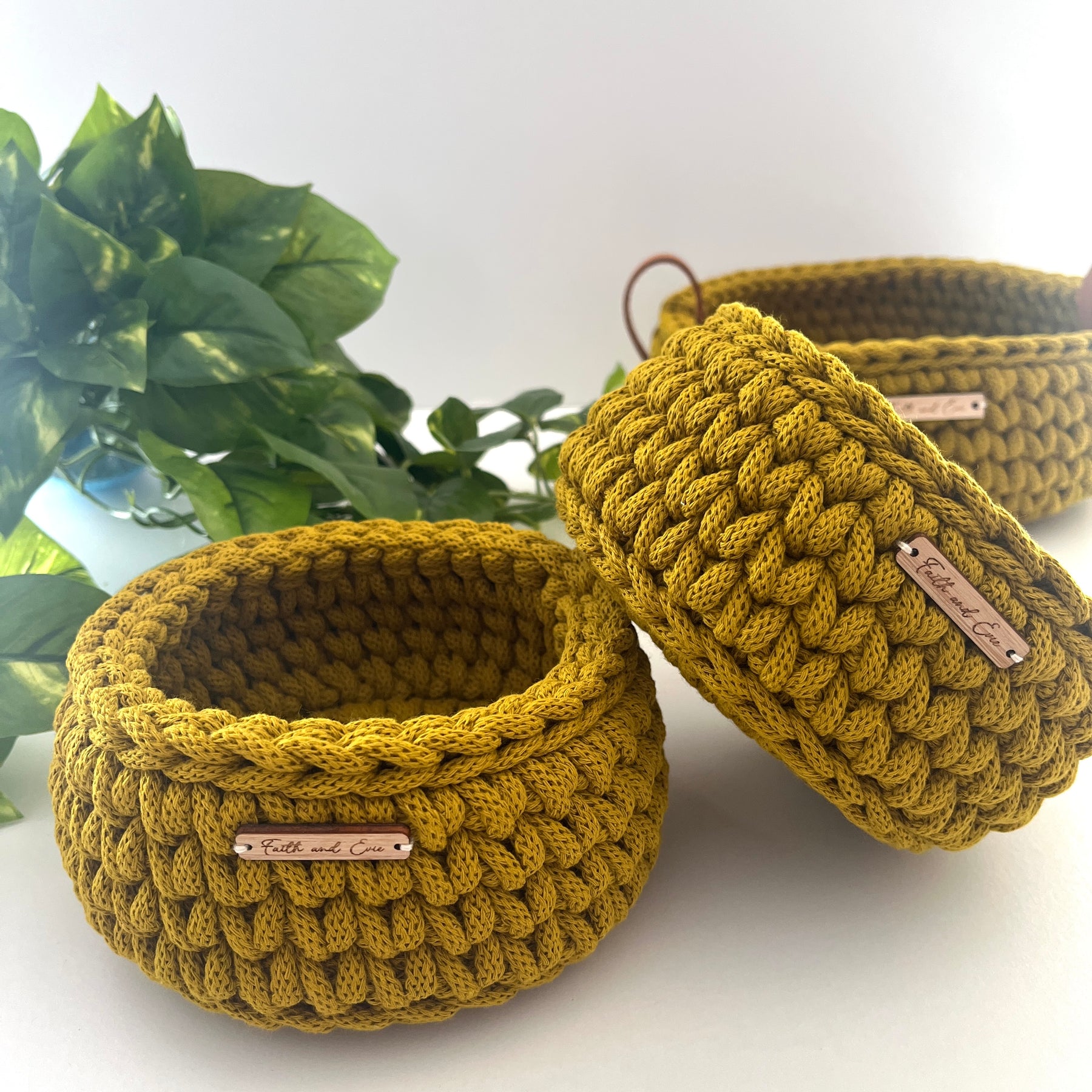 Small crochet basket - colour Spicy Yellow