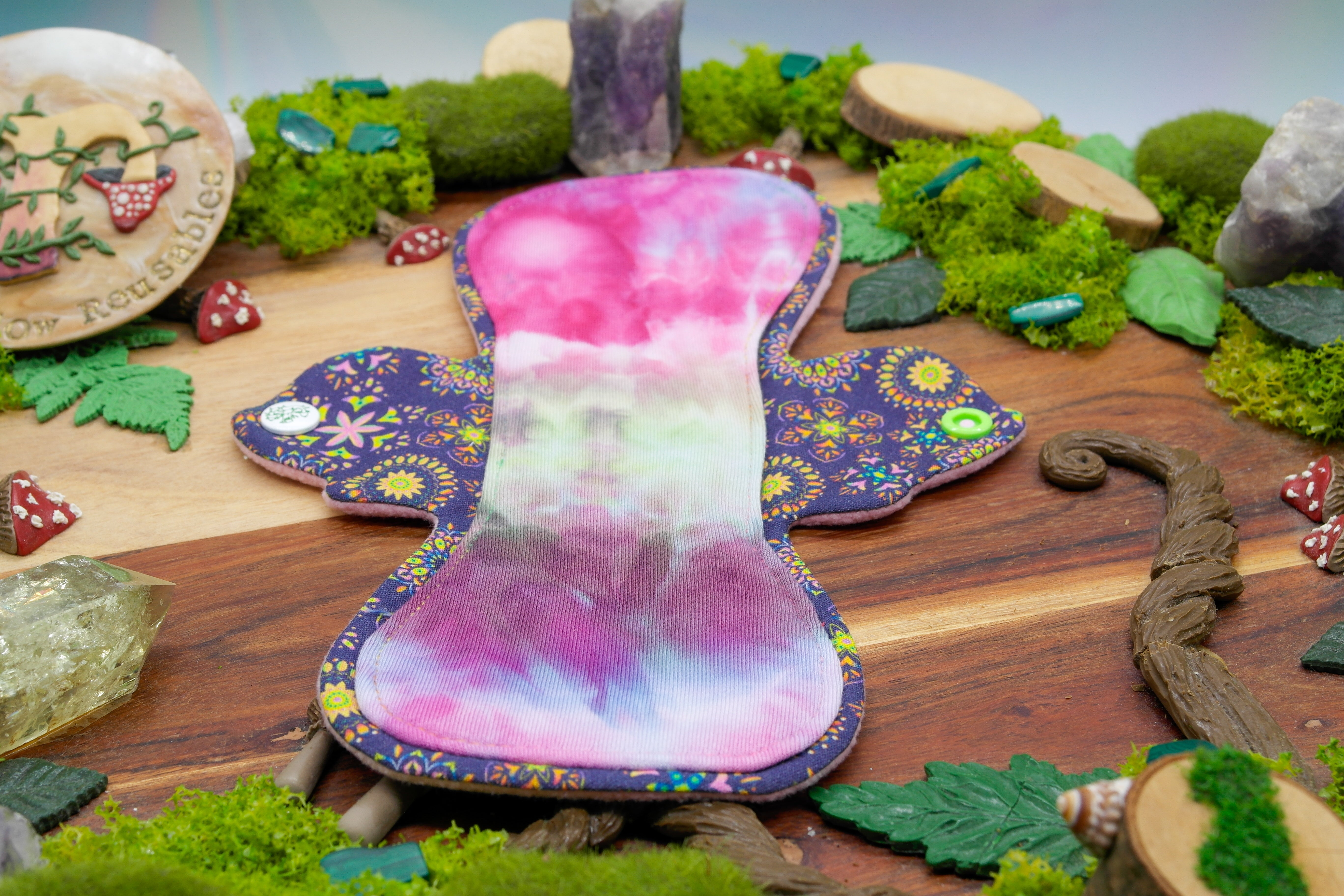 period self care Reusable cloth pad 10" Moderate (Flutter) - hippie vibes