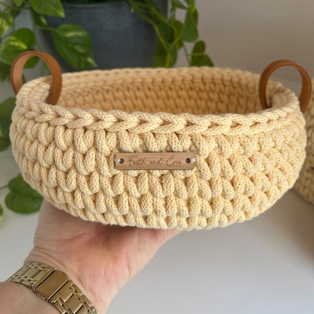 Crochet basket with handles - colour Butter