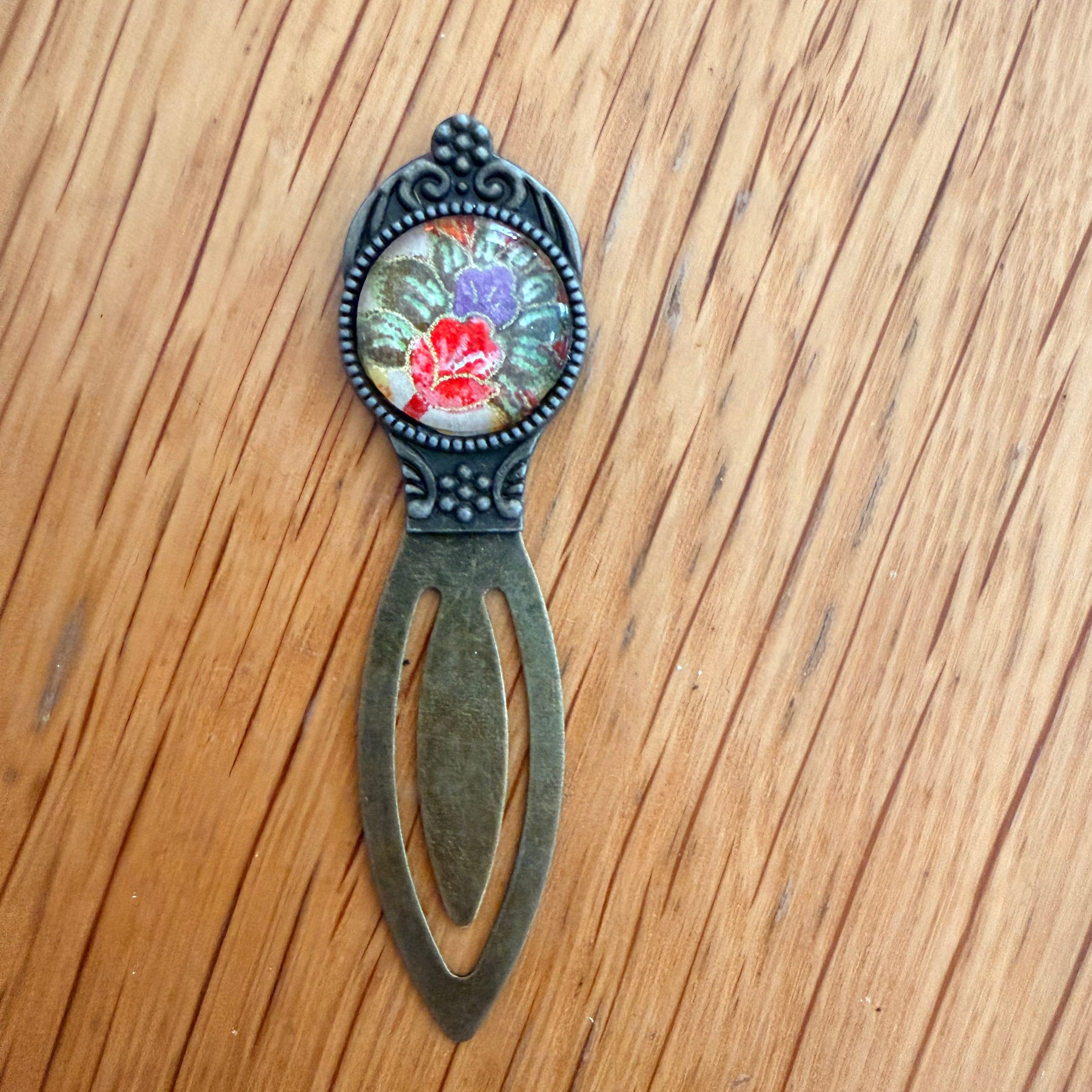 Antique Bronze Plated Flower WASHI Cabochon Bookmark