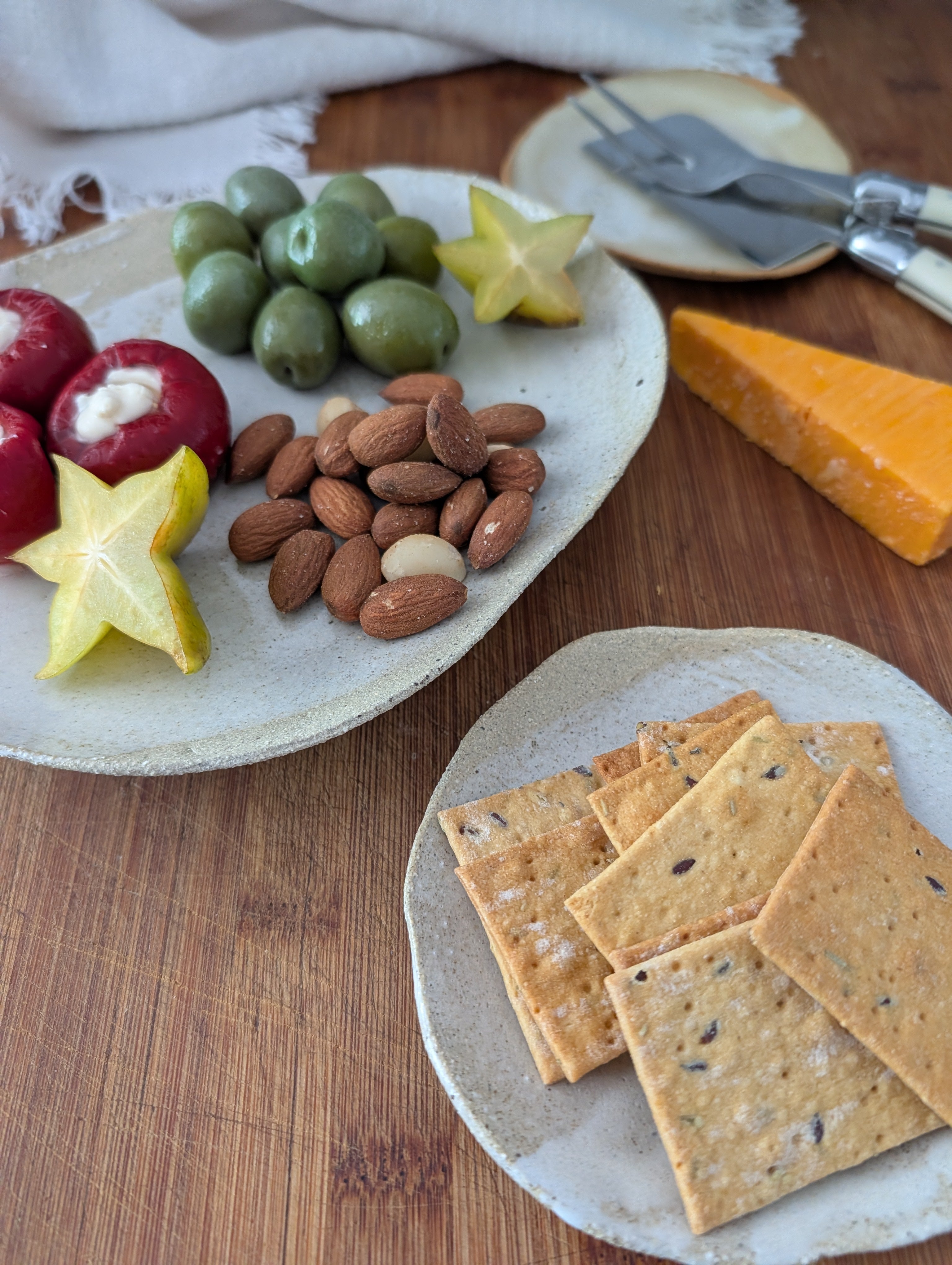Standing Ceramic Bowl Set - 'grounded yet lifted'