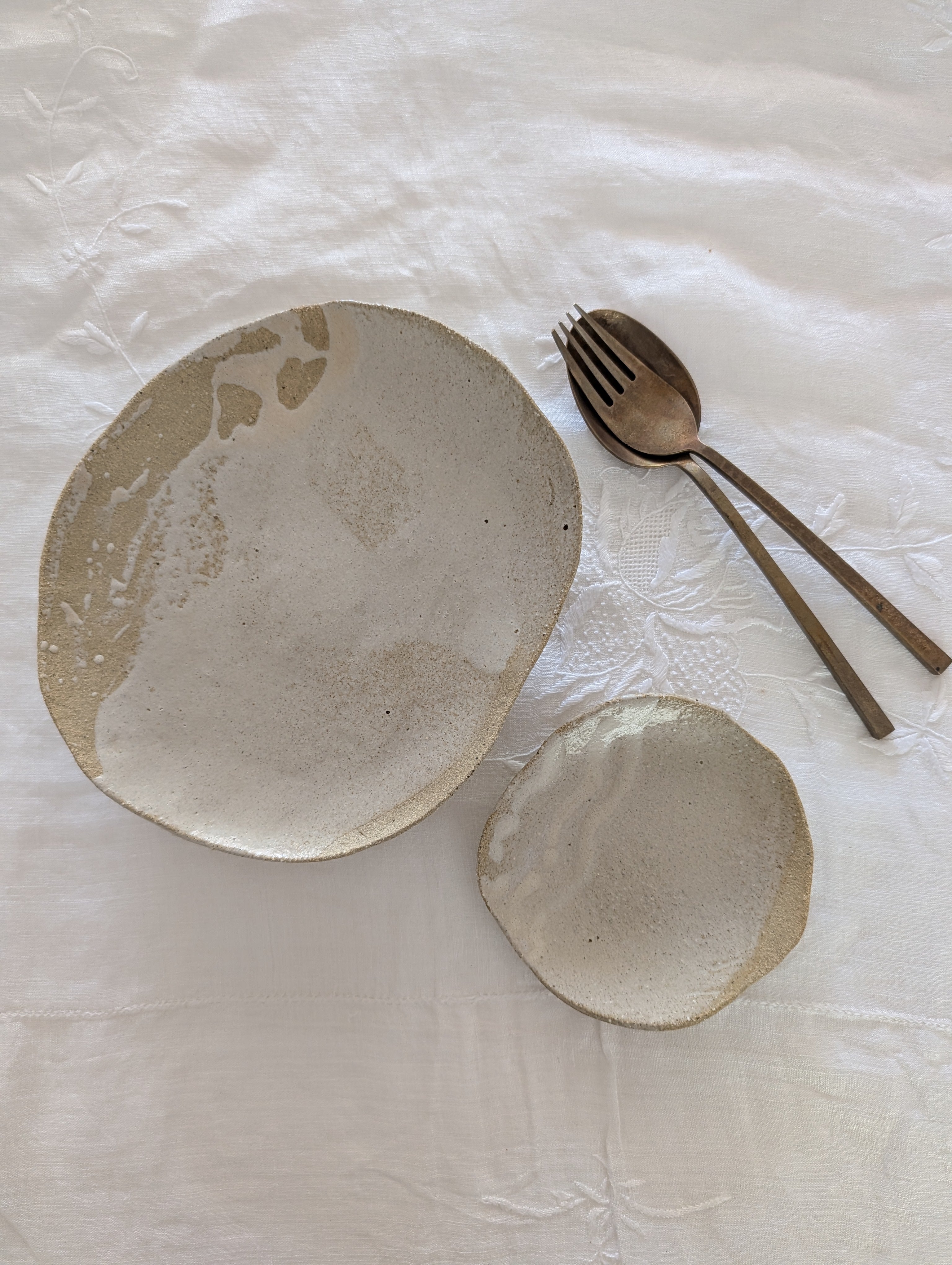 Standing Ceramic Bowl Set - 'grounded yet lifted'