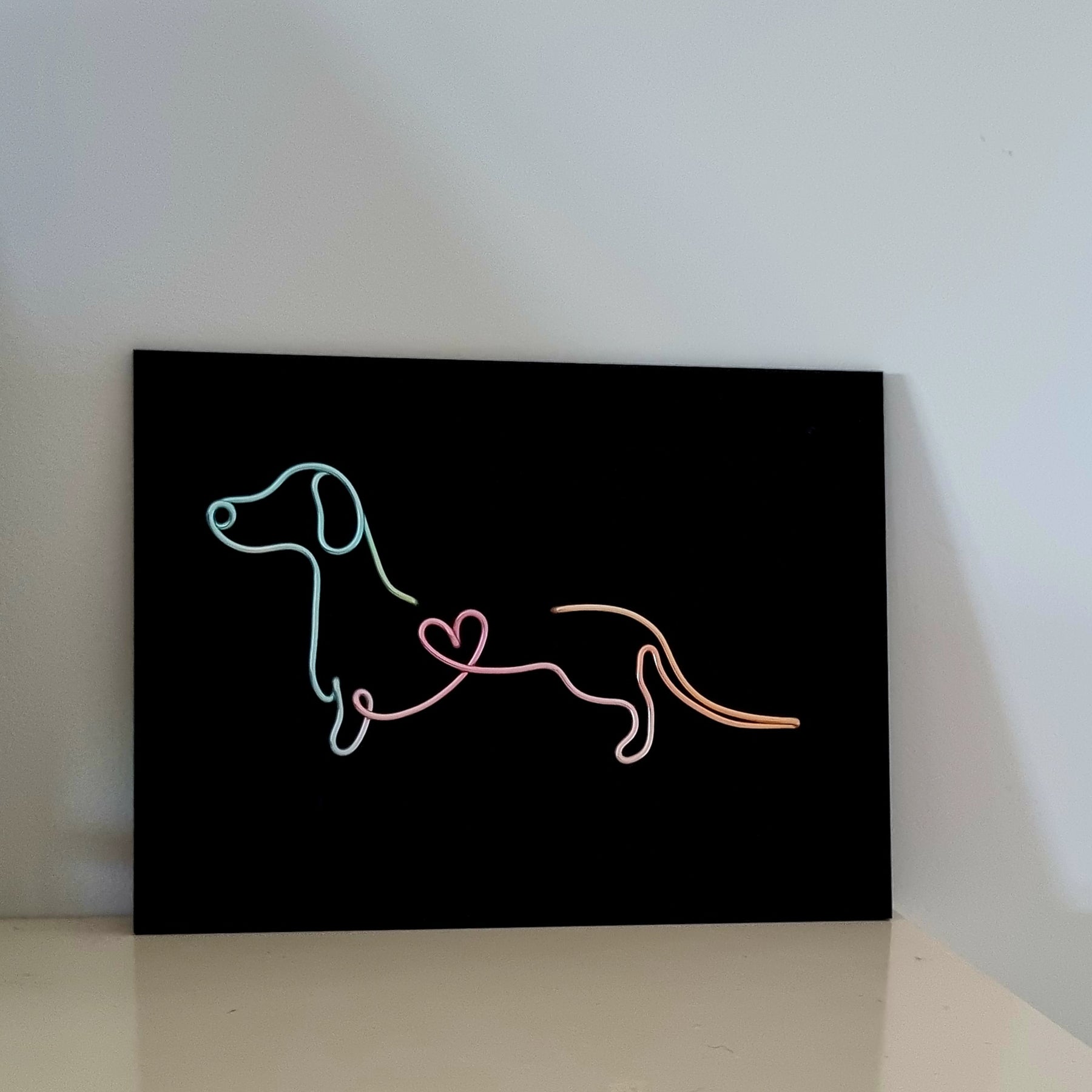 Personalised Dachshund Wire Art Plaque | Custom Sausage Dog Name Sign | Wire Dog Portrait Acrylic Plaque | Custom Colour Dog Wall Art | Pet Name Gift