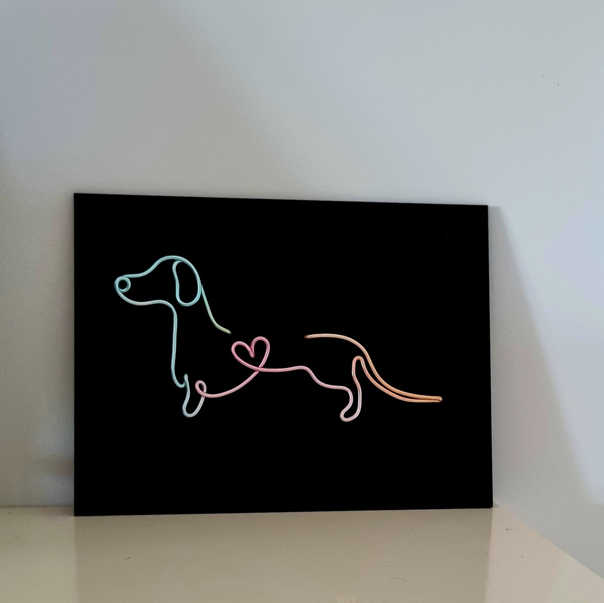 Personalised Dachshund Wire Art Plaque | Custom Sausage Dog Name Sign | Wire Dog Portrait Acrylic Plaque | Custom Colour Dog Wall Art | Pet Name Gift