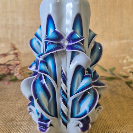 White and Blue 13cm