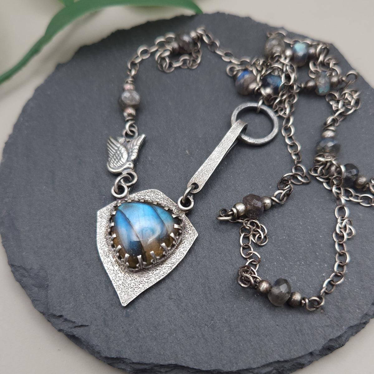'On the wings of hope' silver necklace with labradorite