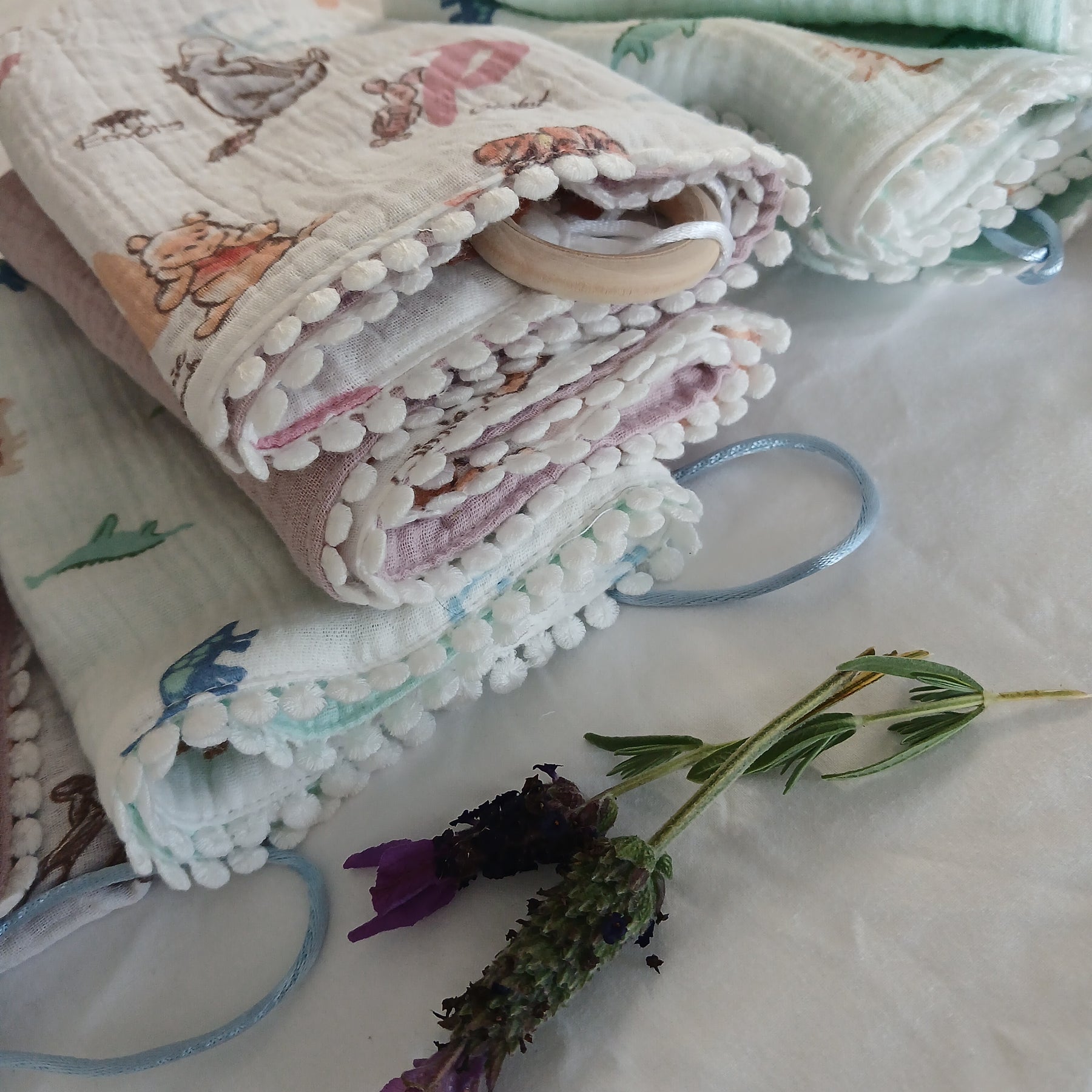 Handmade Double Gauze Dummy Comforter Set of 2 - 35x31cm with Beechwood Teething Ring - Dusty Pink