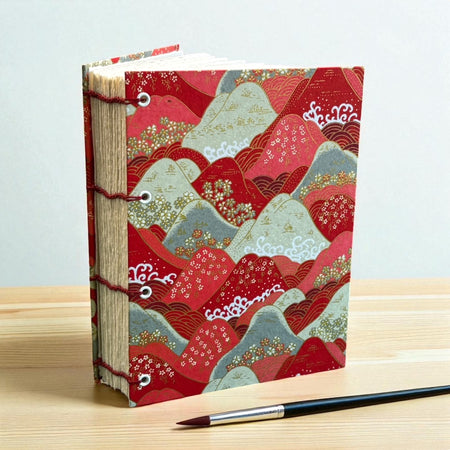 Handmade Lay Flat Watercolour Sketchbook: Cold Press Art Journal
