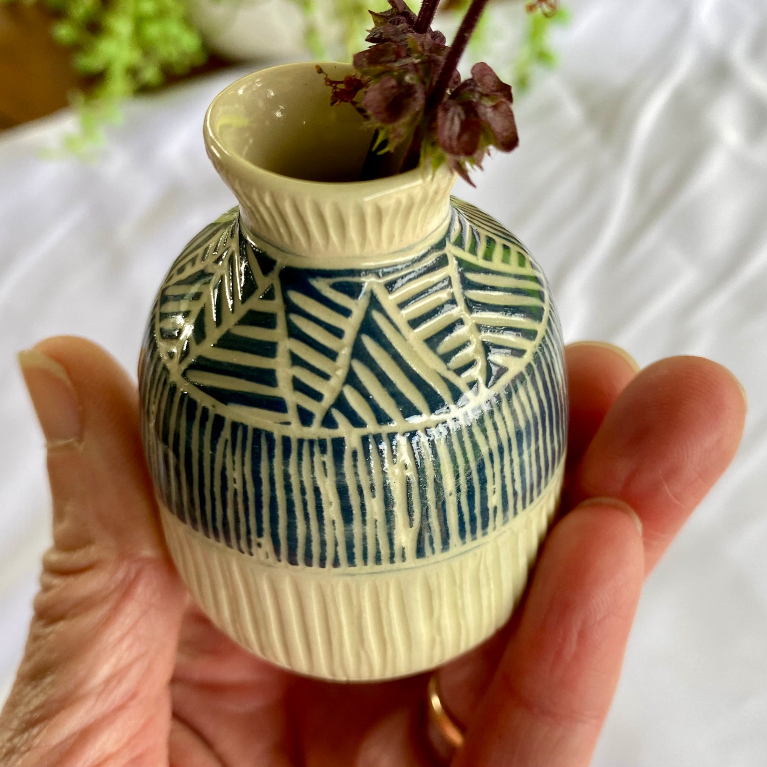 Handmade Ceramic Bud Vase|Handmade Pottery