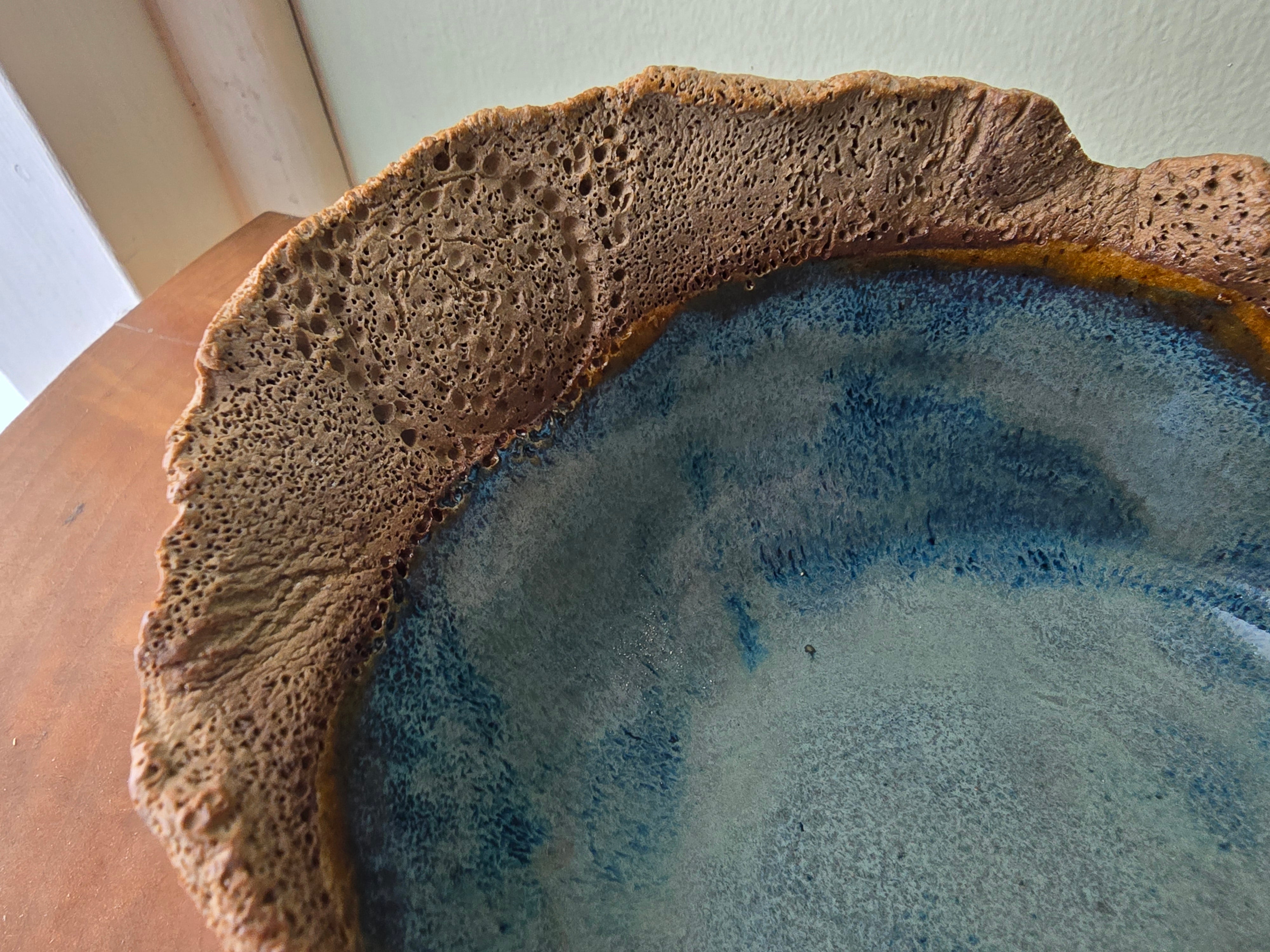 Rockpool series textured bowl