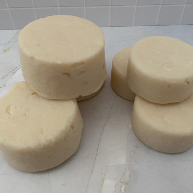 Shampoo Soap Bar with Essential Oils & Apple Cider Vinegar