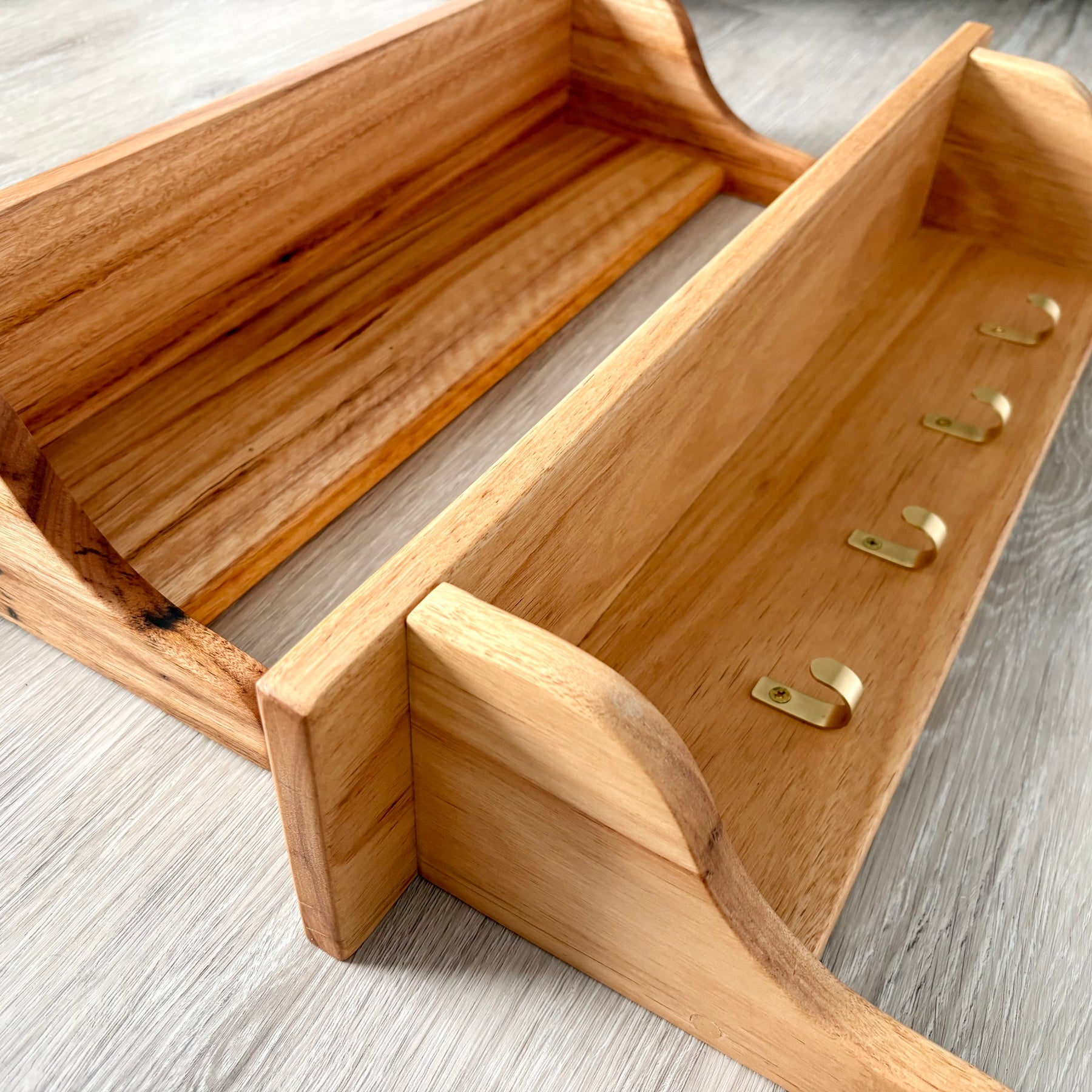 Blackbutt wall shelf with gold hooks