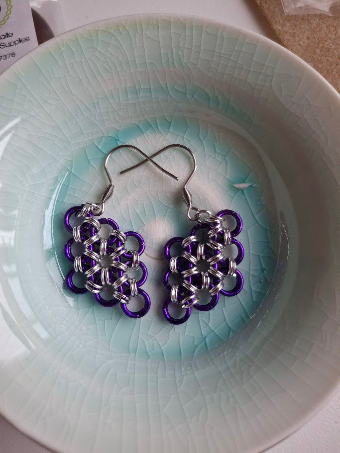 Chain maille drop earrings