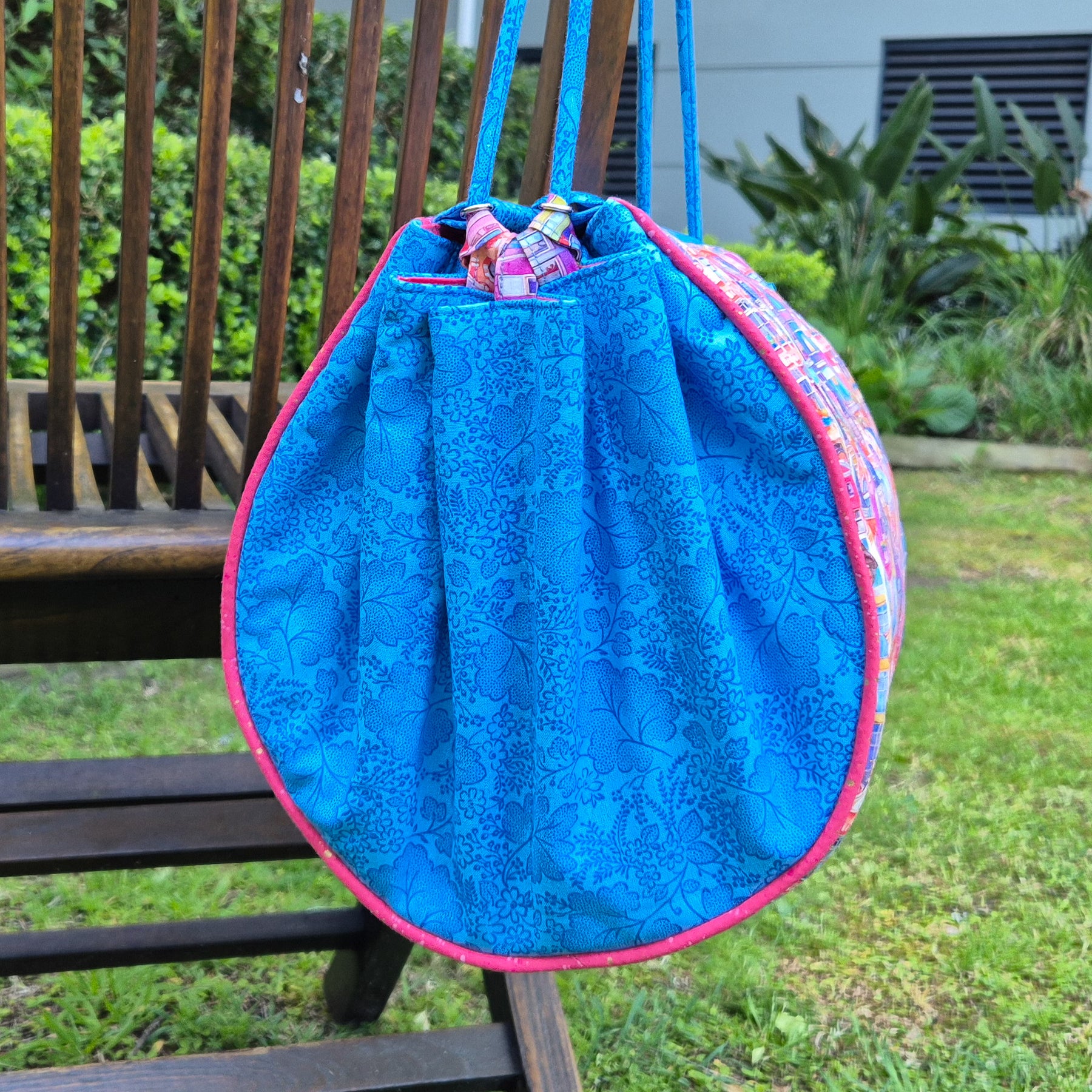 Large Knitting Project Bag – Convertible Shoulder Bag