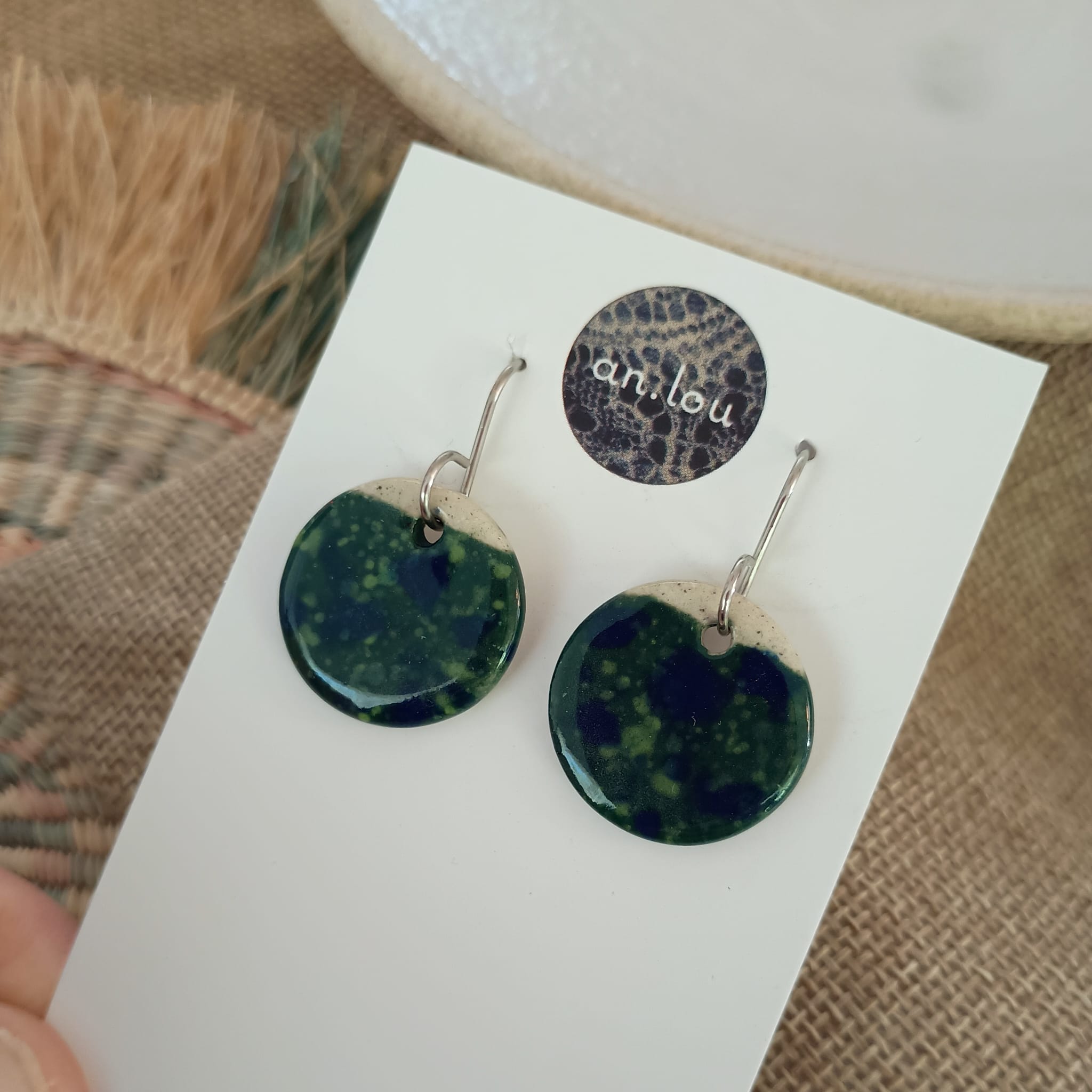 Medium Blue-Green Flecked Drops
