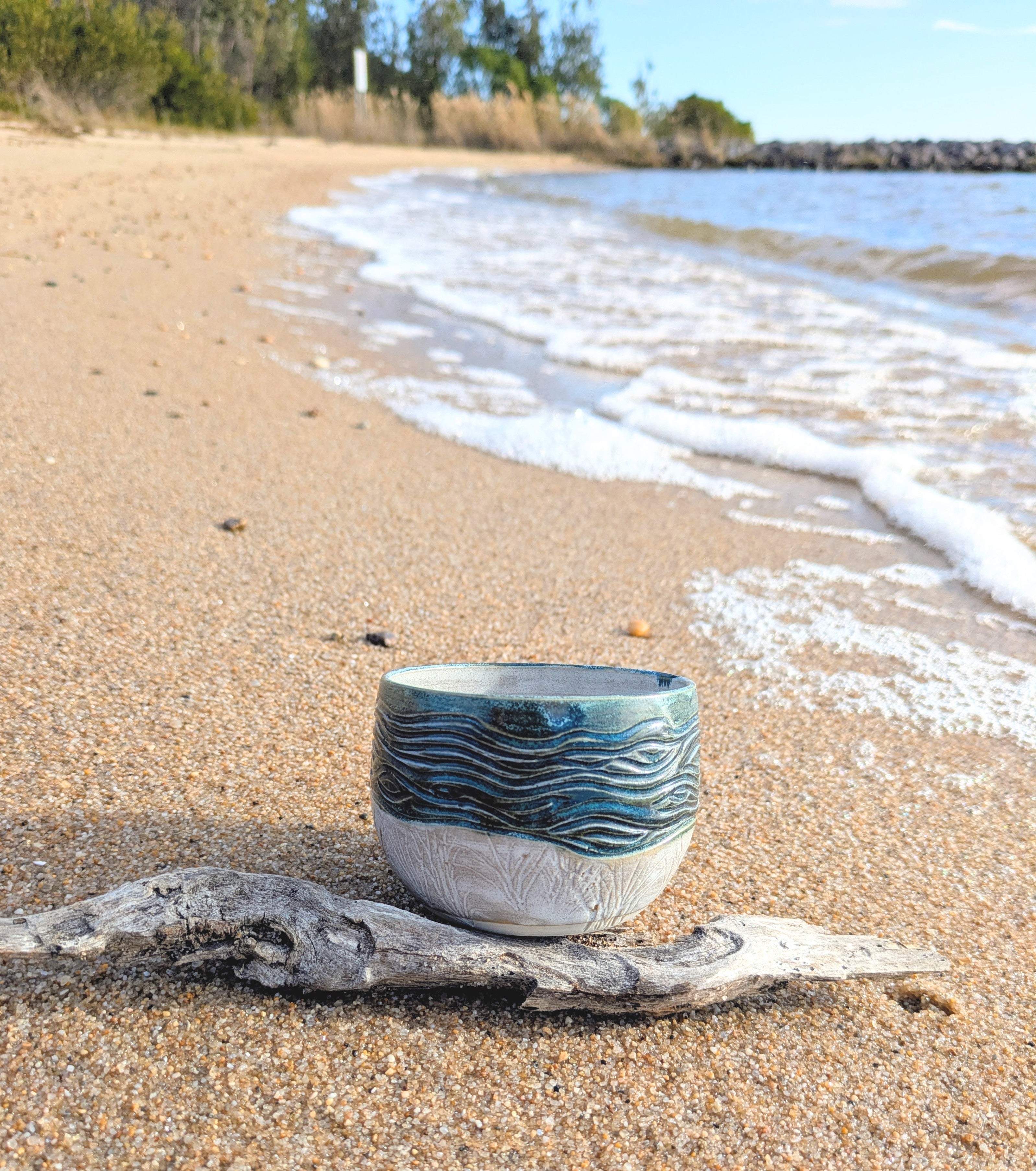 Sand and Waves cup