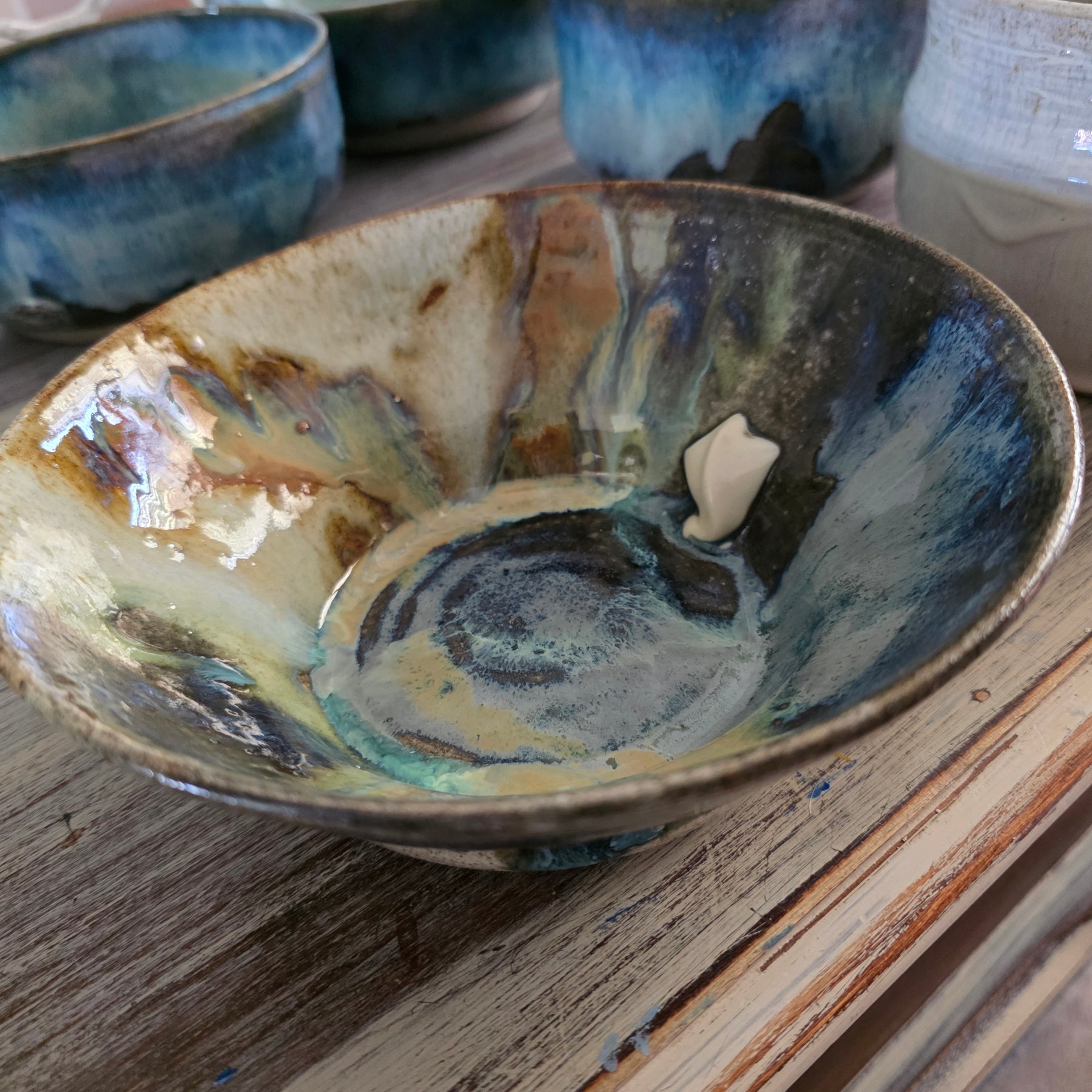 Handmade Rustic Ceramic Bowl – Stingray Deep Sea Bowl