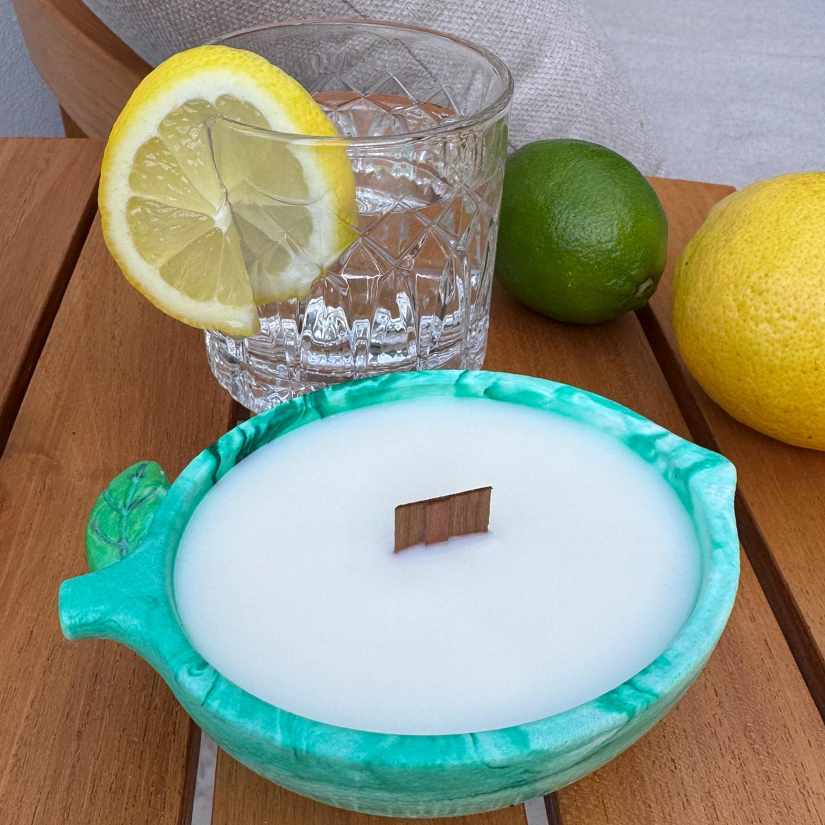 Concrete lime bowl candle with lime fragrance