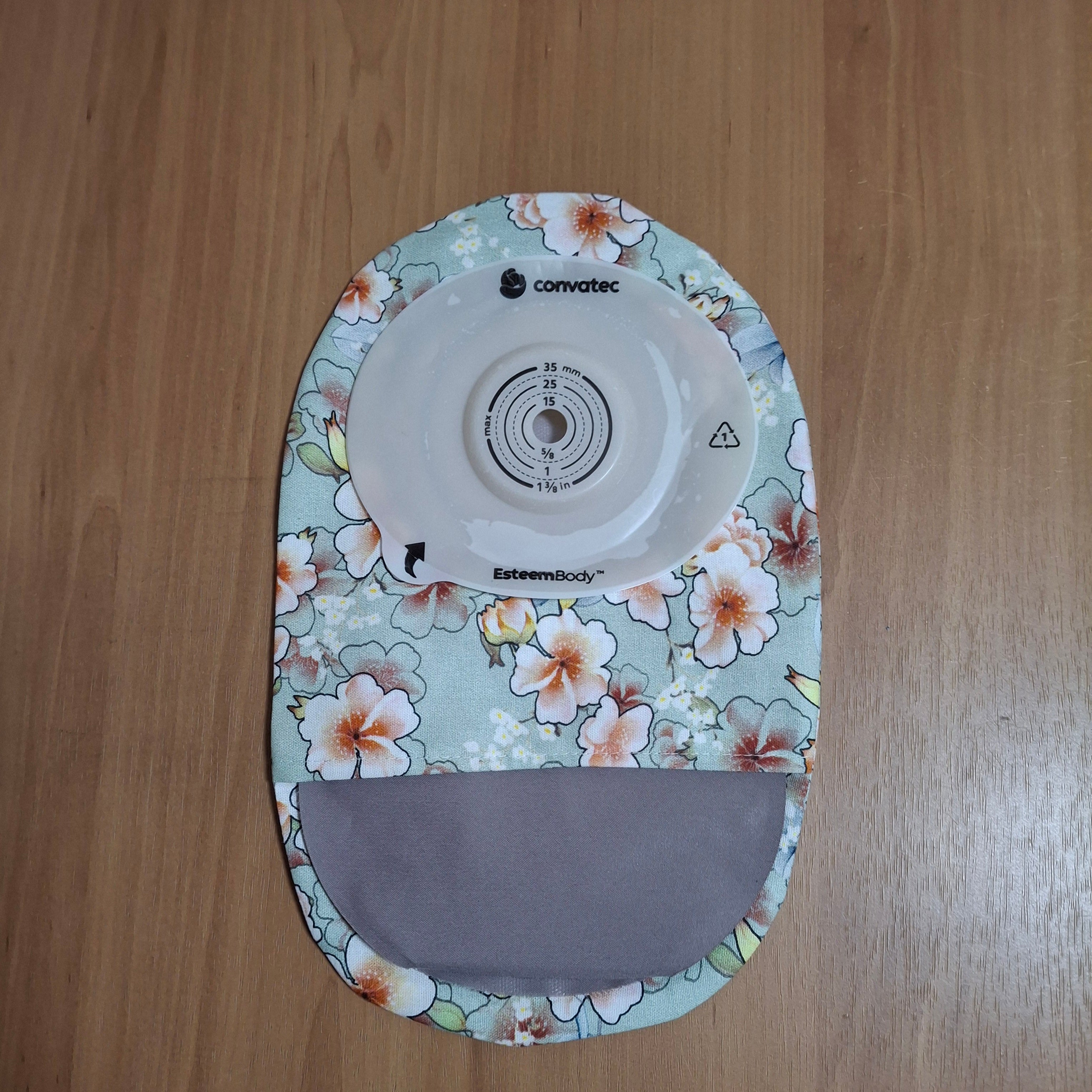 STOMA BAG COVER LARGE  Suitable for Ileostomy, Colostomy, Urostomy