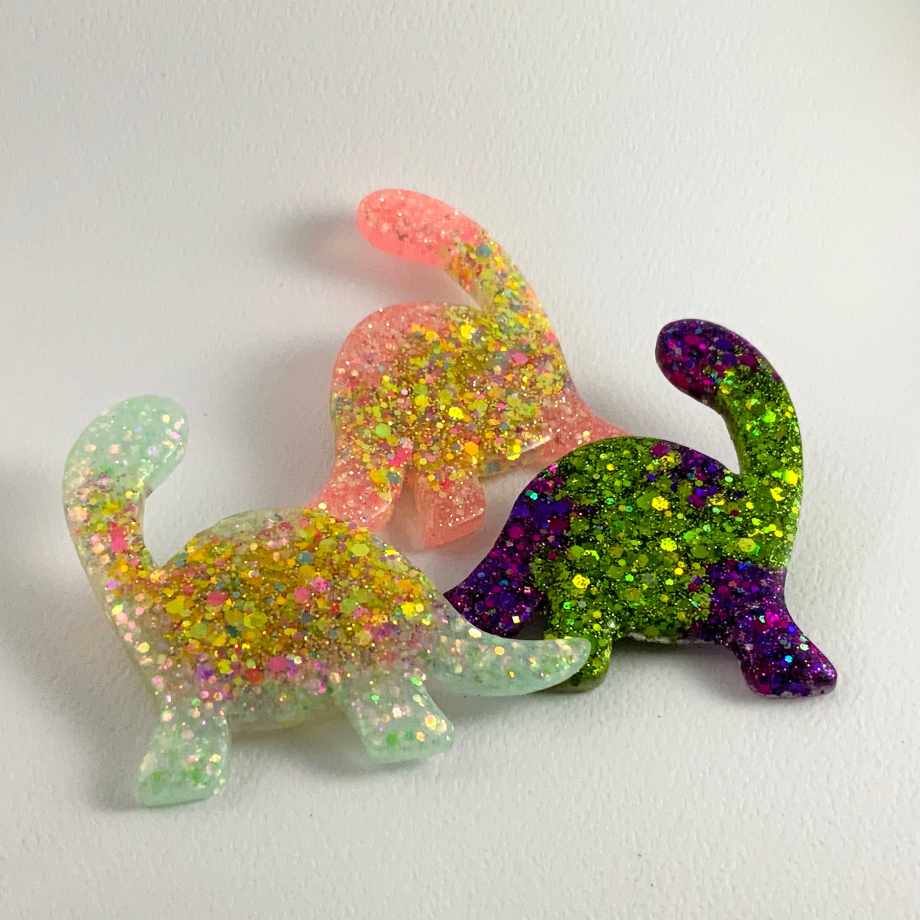 JURASSIC SPARKLE - Handmade Dinosaur Resin Brooch
