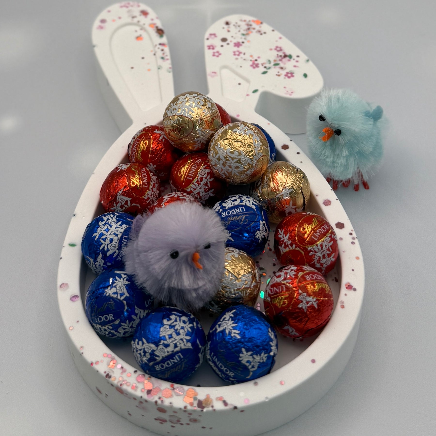Handmade Eco-Resin Easter Egg Bunny Dish