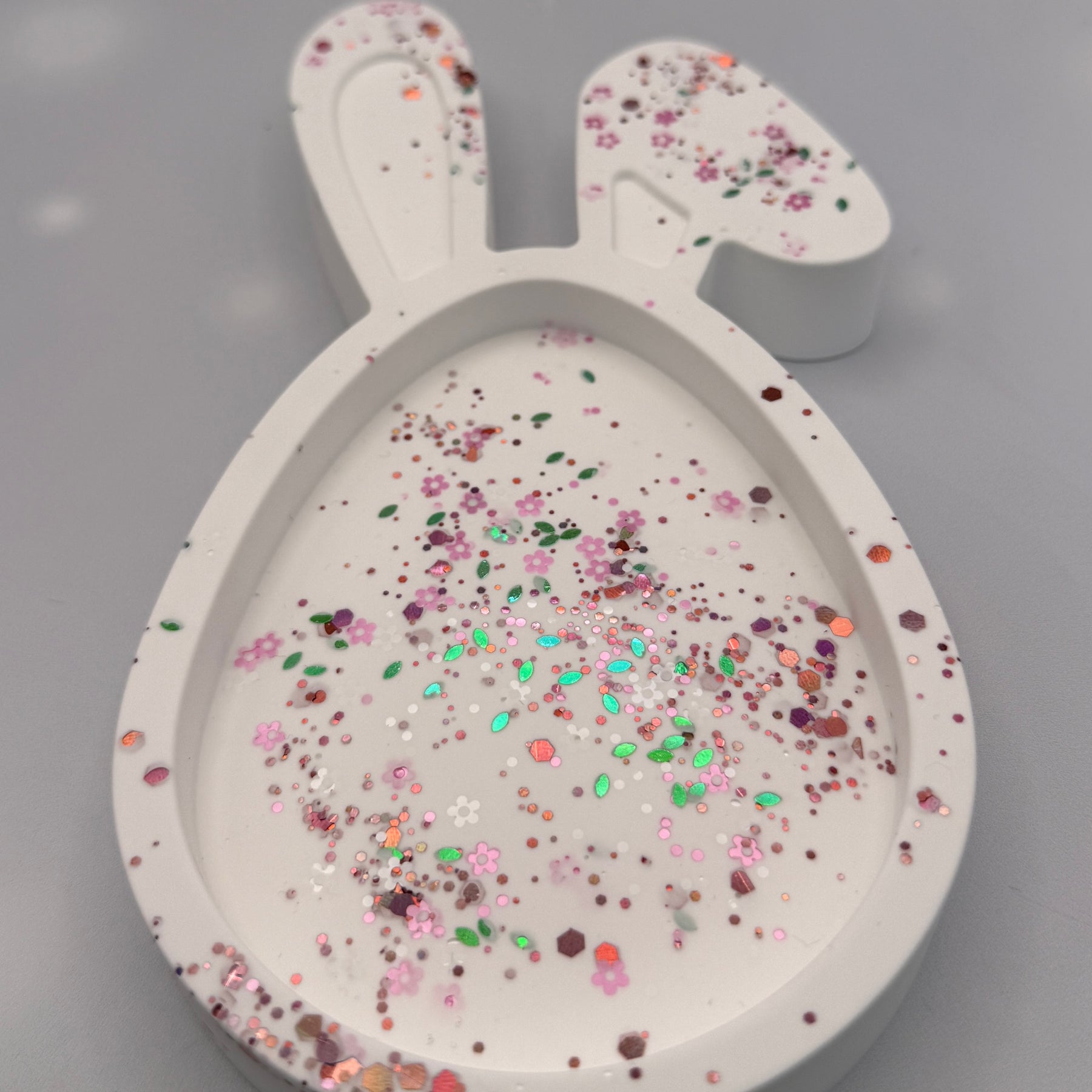 Handmade Eco-Resin Easter Egg Bunny Dish