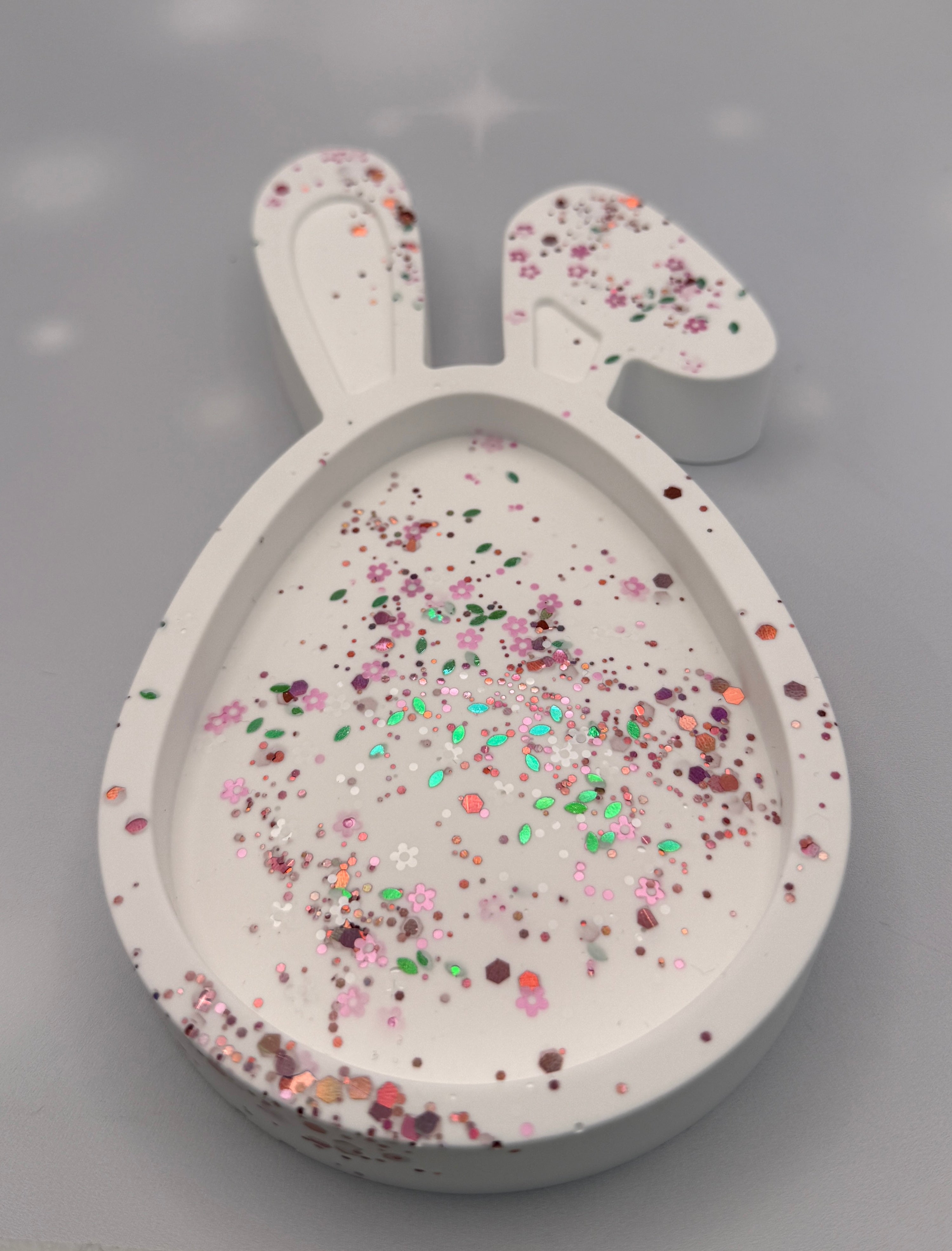 Handmade Eco-Resin Easter Egg Bunny Dish