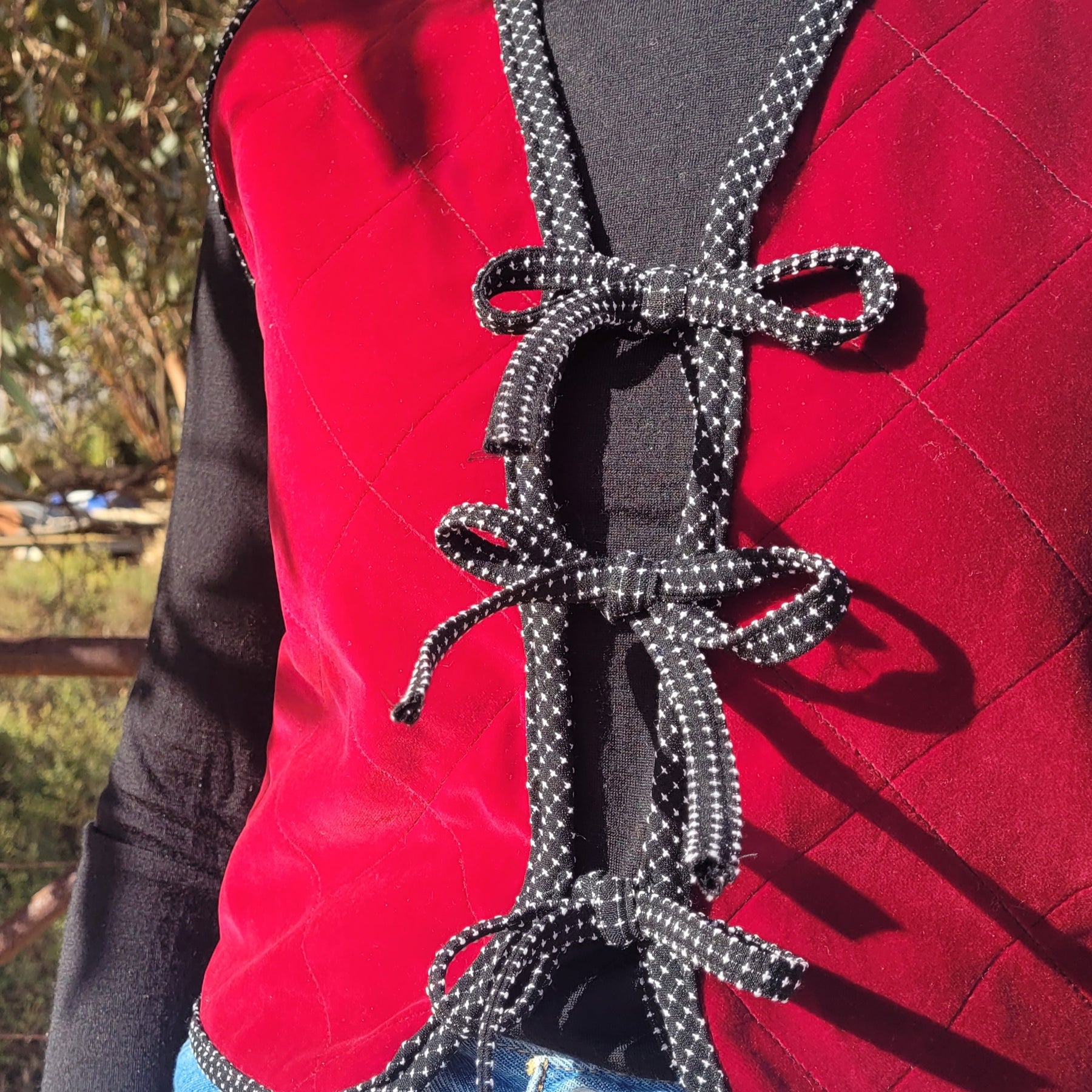 Gift Box - Reversible Tie Front Vest - XS/S