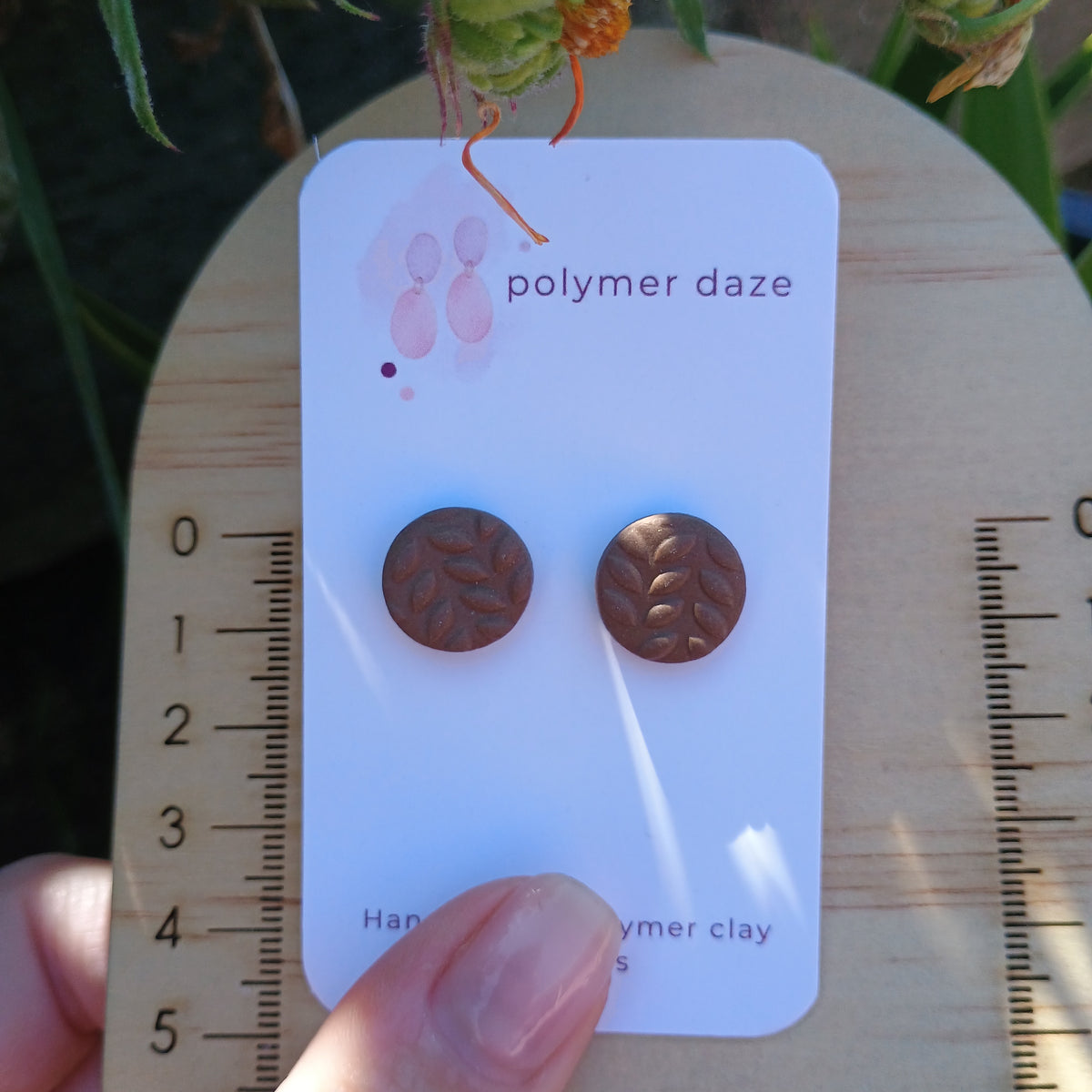 Neutral knit stud earrings