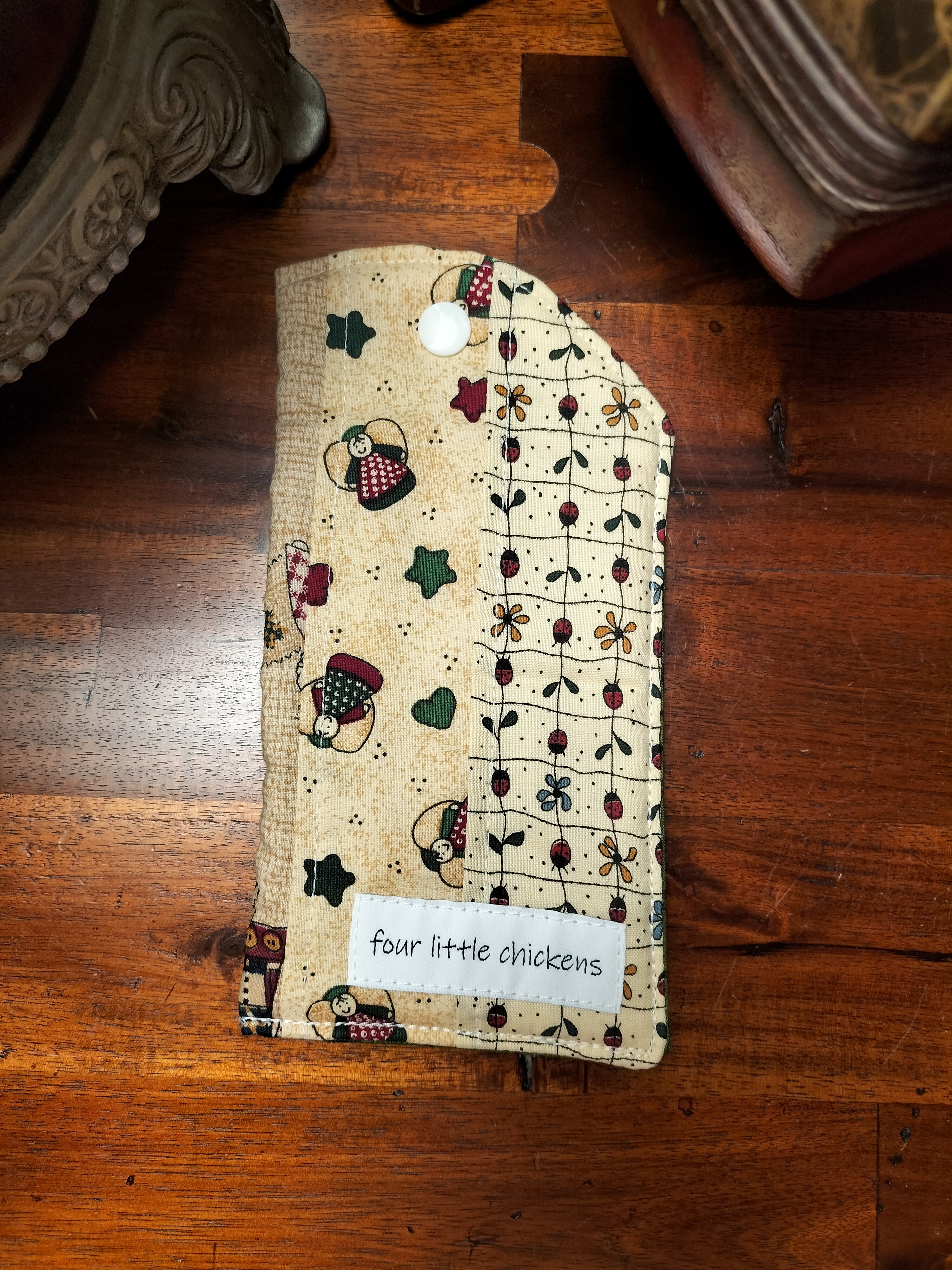 🌼 Glasses Covers – Flowers
