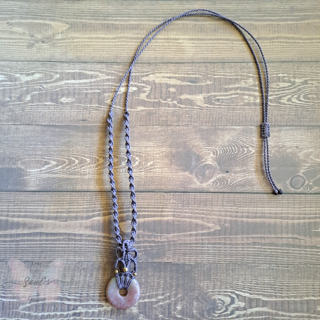 Moss Agate Micro Macramé Necklace