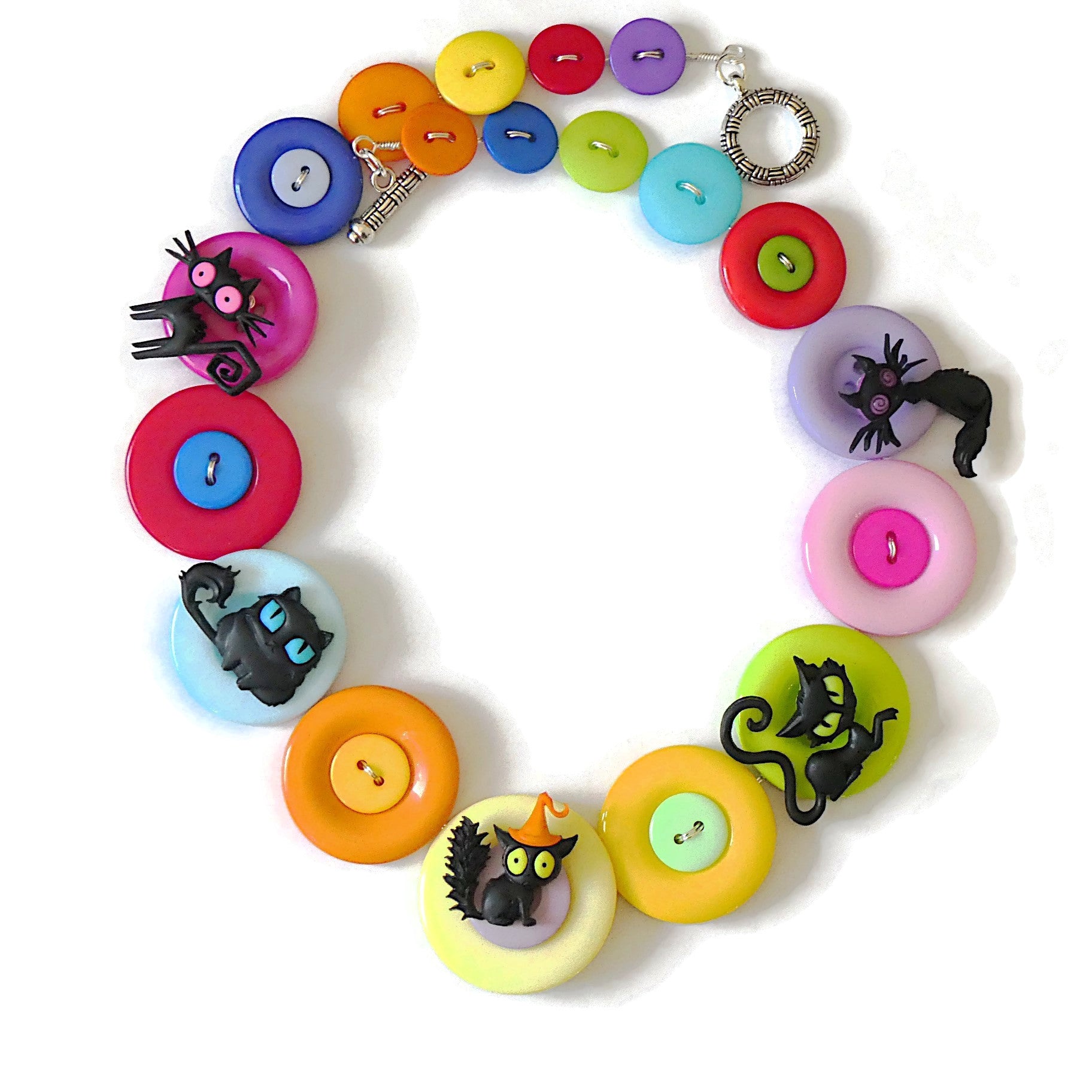 Button necklace - Creepy Cats