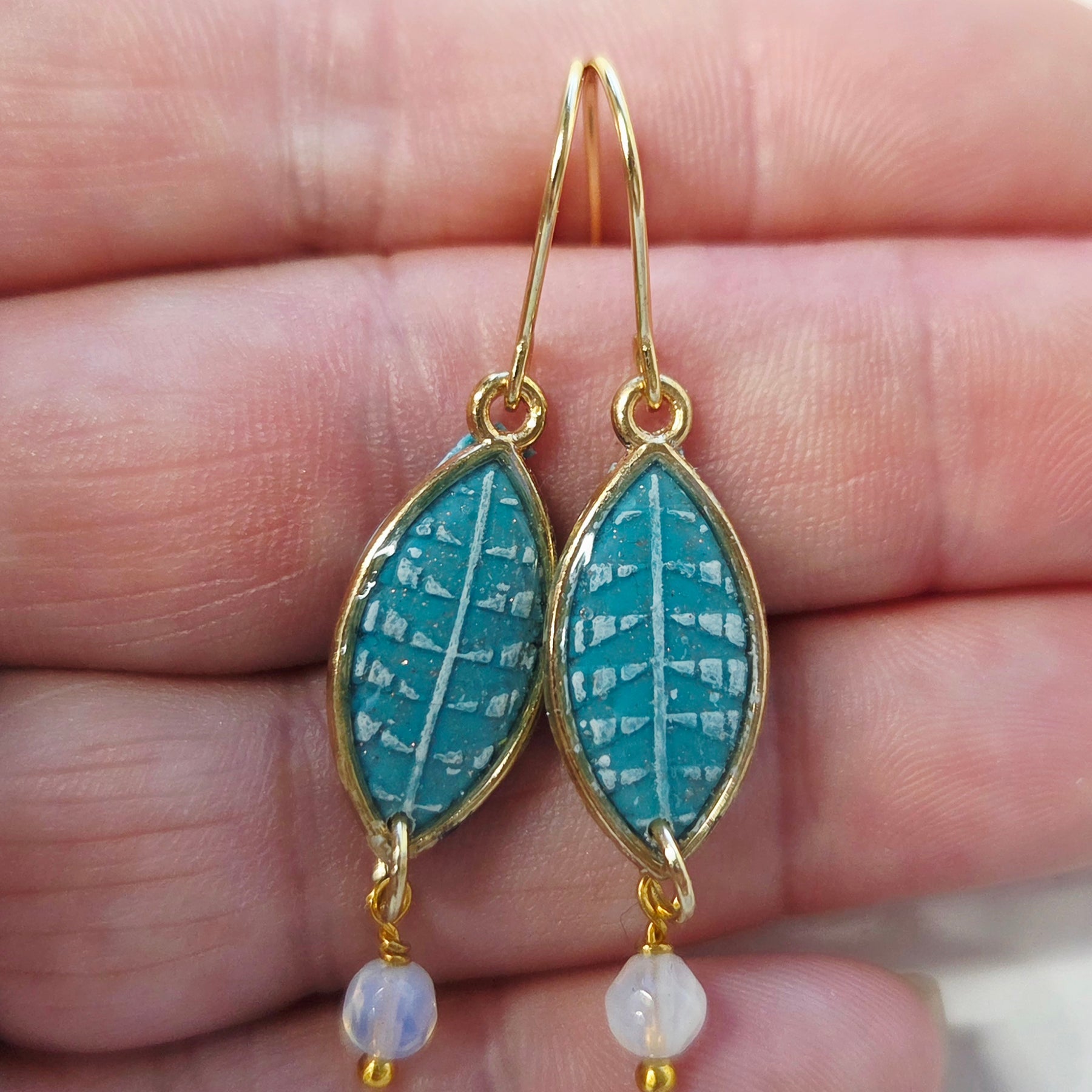 Mini Dangles (Leaf)